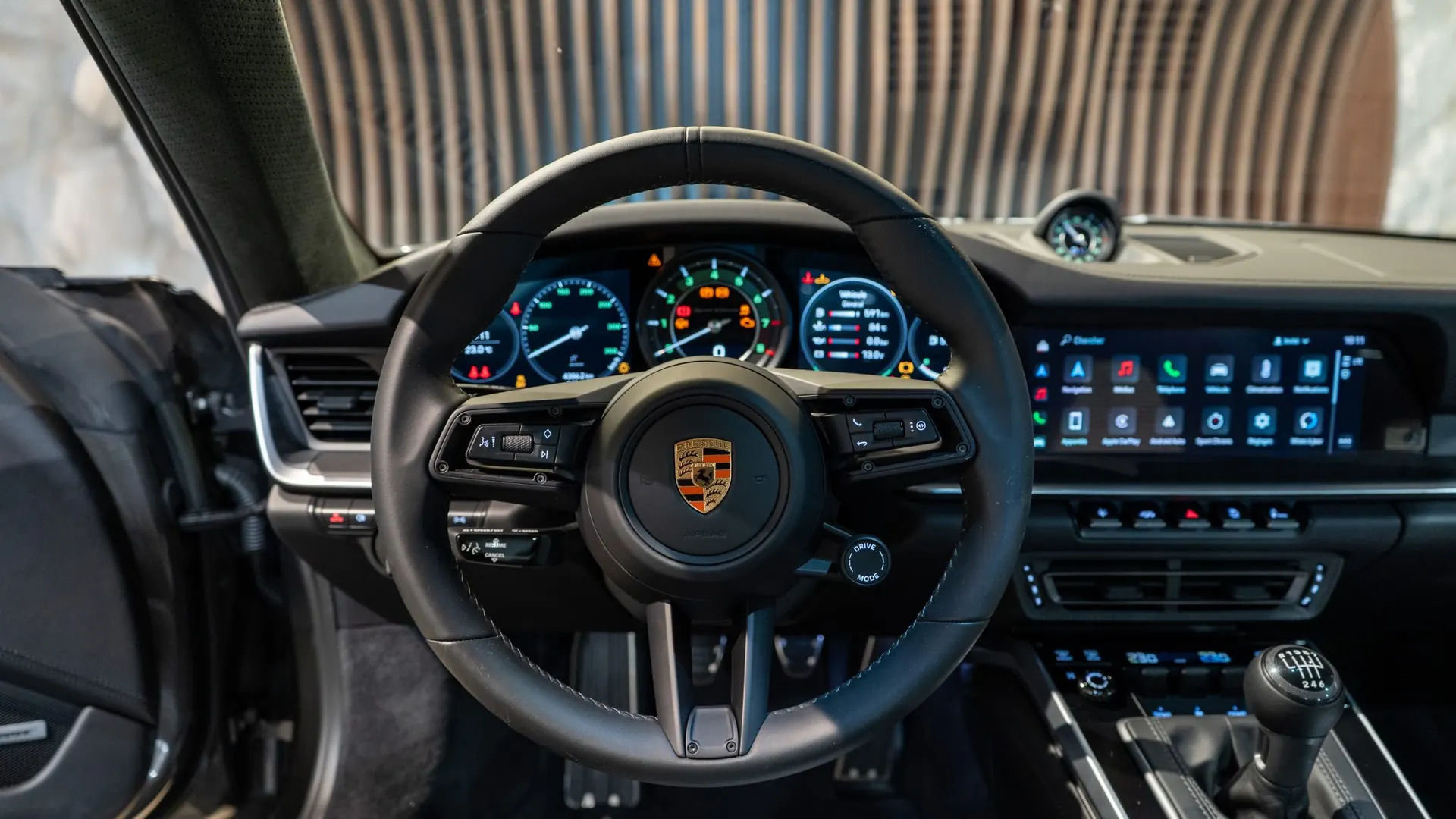 Porsche 992 — photo 8