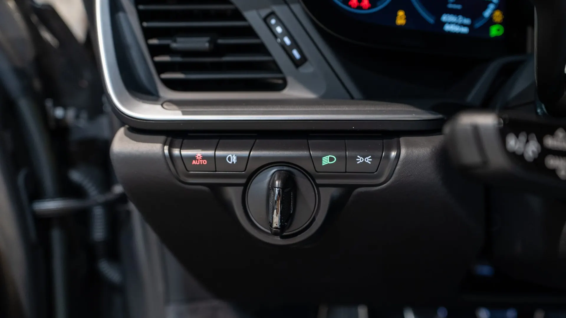 Porsche 992 — photo 14