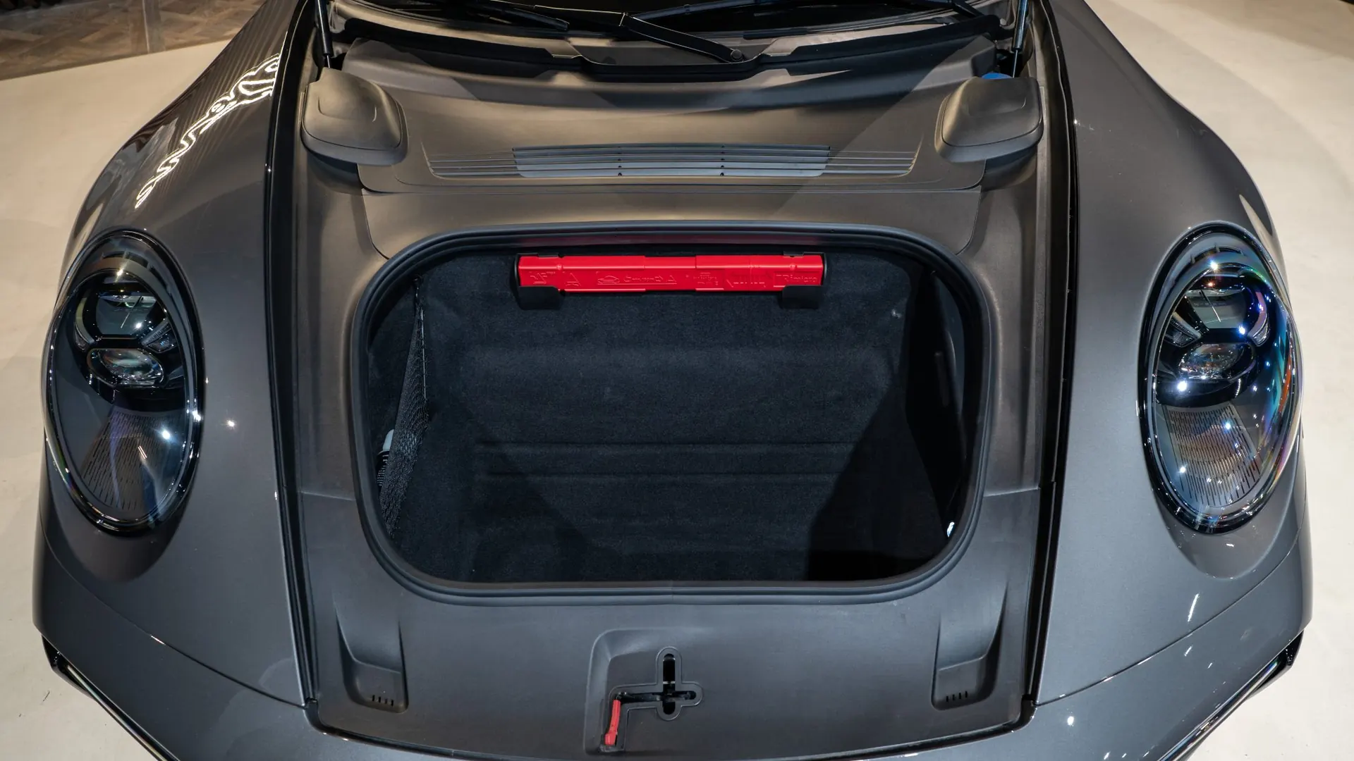 Porsche 992 — photo 36