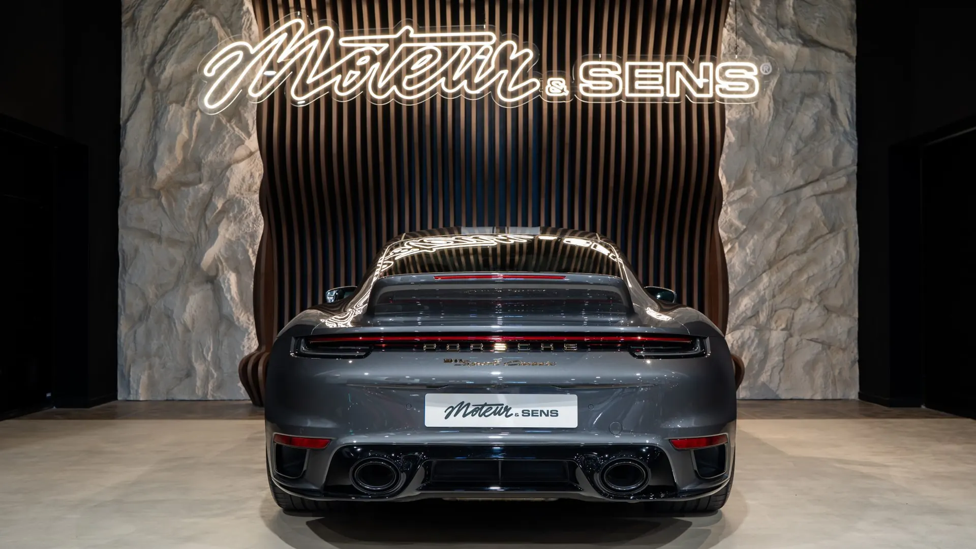 Porsche 992 — photo 4