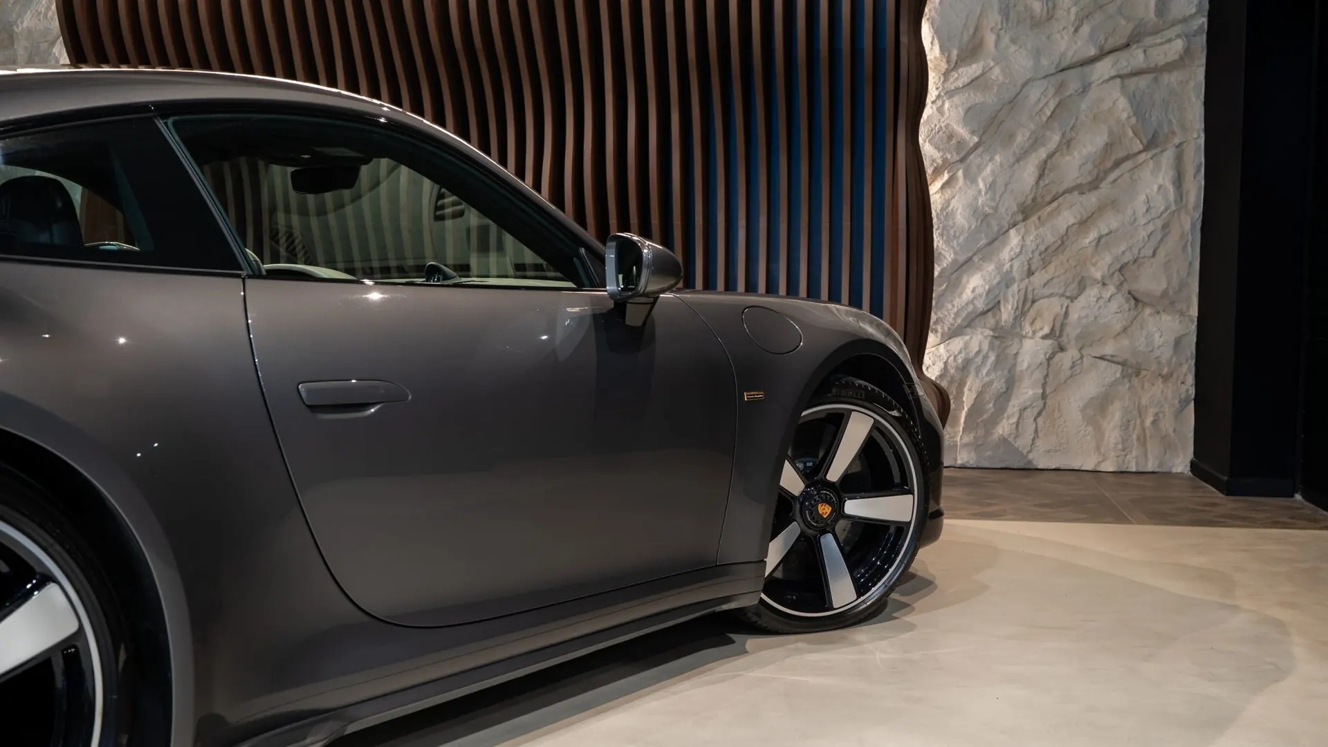 Porsche 992 — photo 48