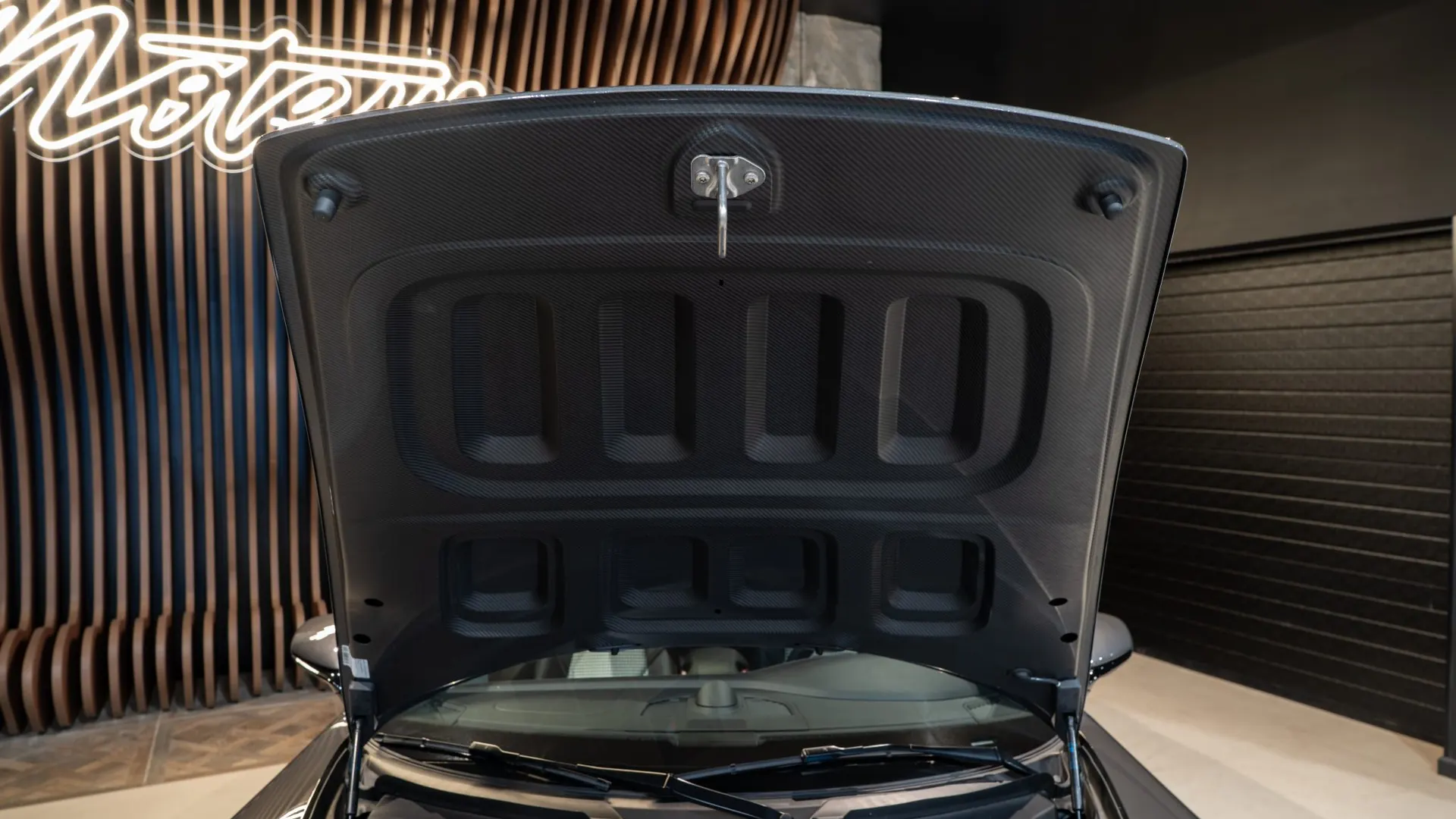 Porsche 992 — photo 37