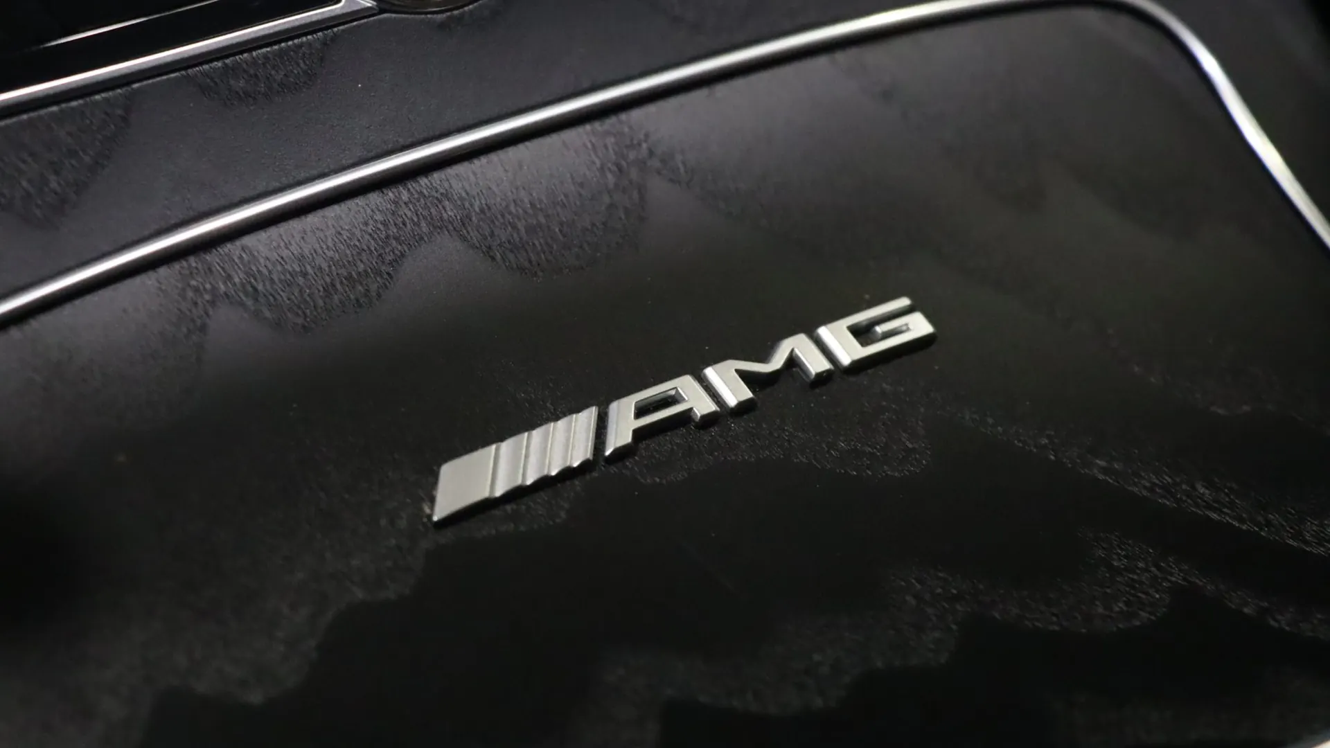 Mercedes E63S — photo 31