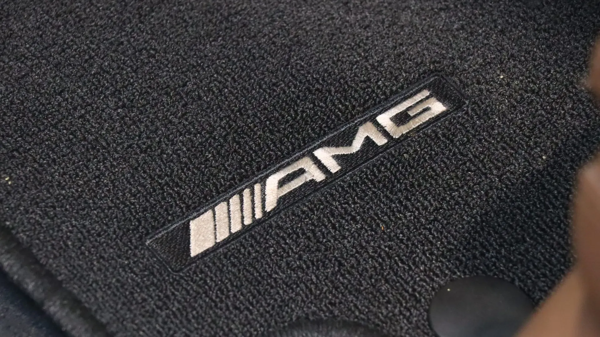 Mercedes E63S — photo 15