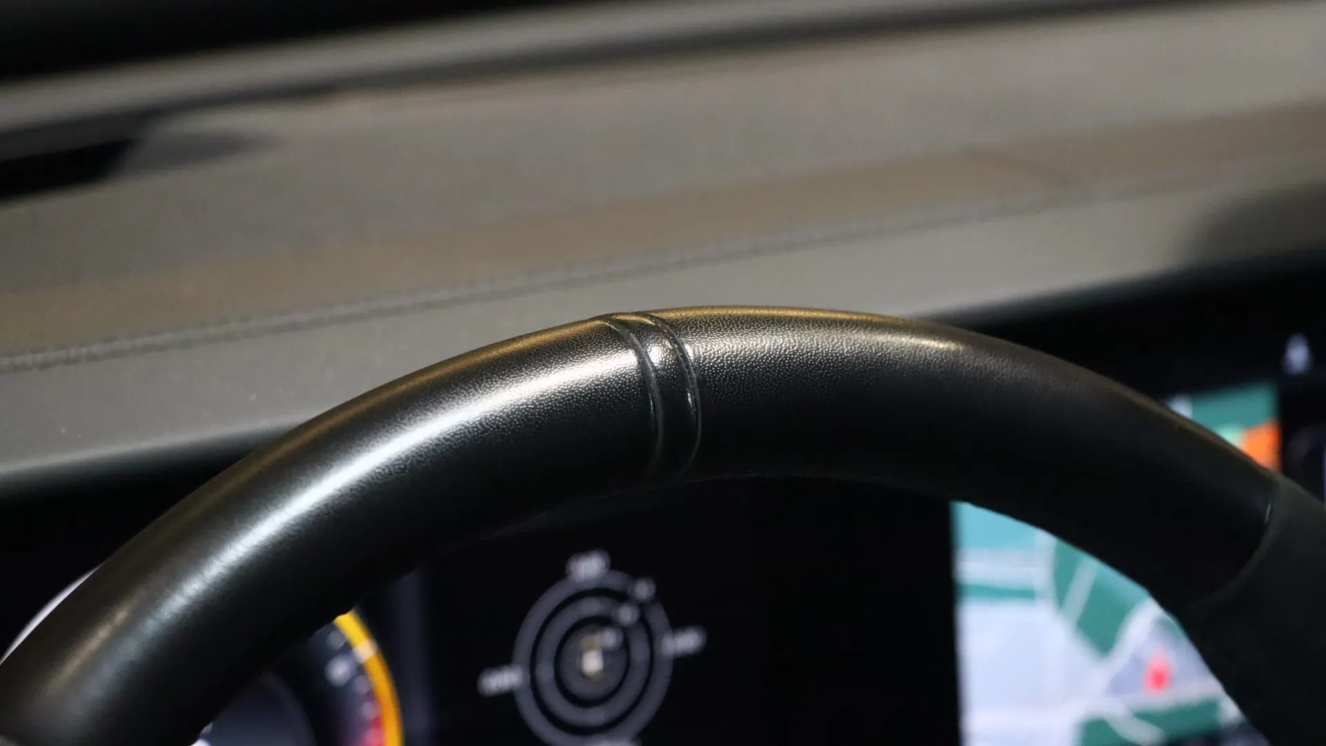 Mercedes E63S — photo 24