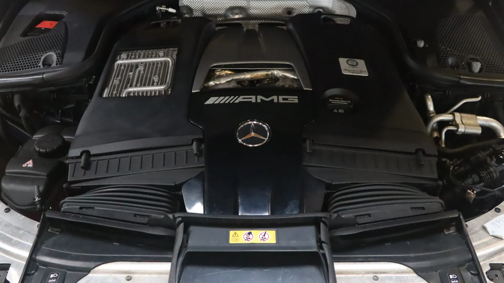 Mercedes E63S — photo 47