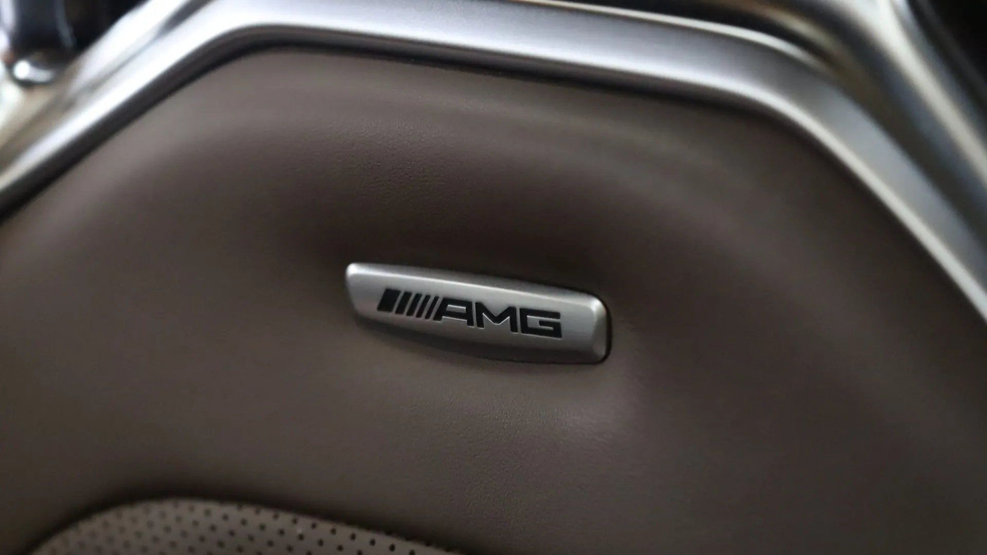 Mercedes E63S — photo 37