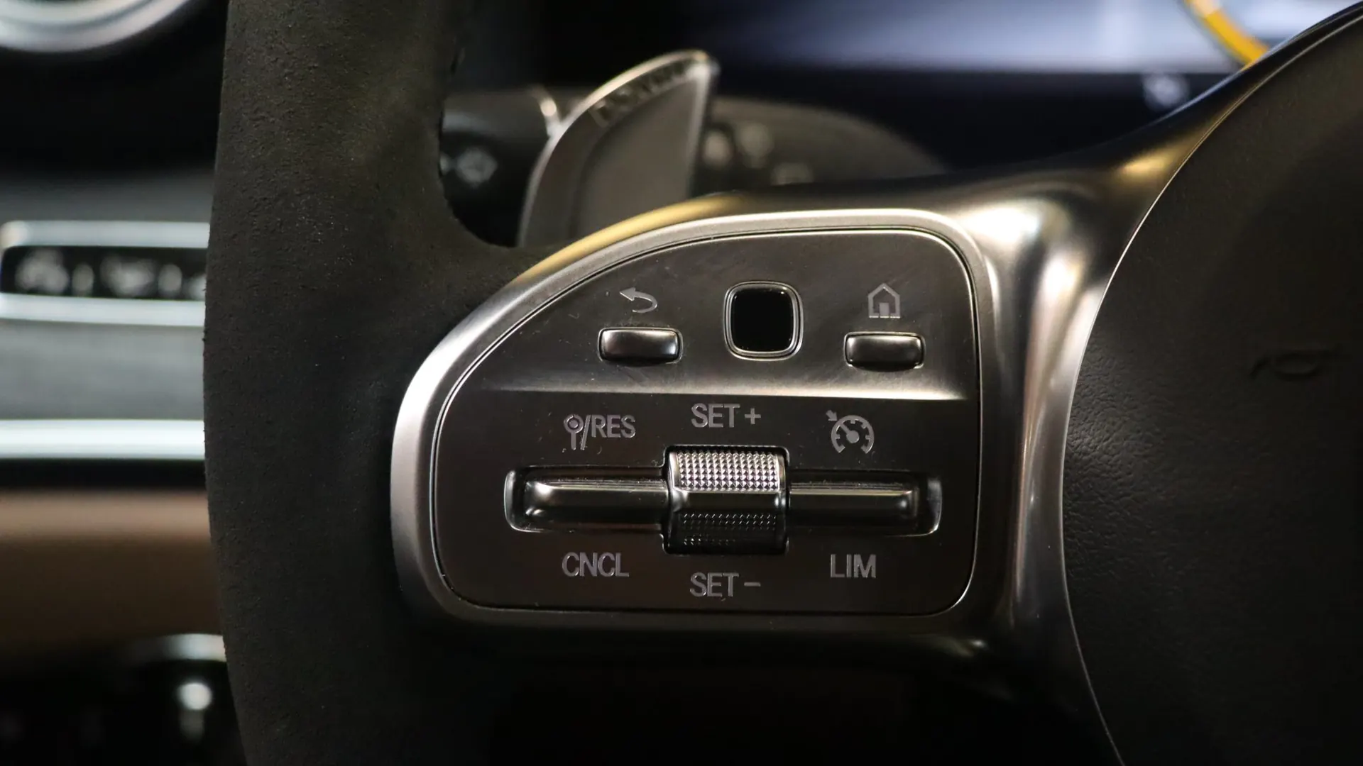 Mercedes E63S — photo 19