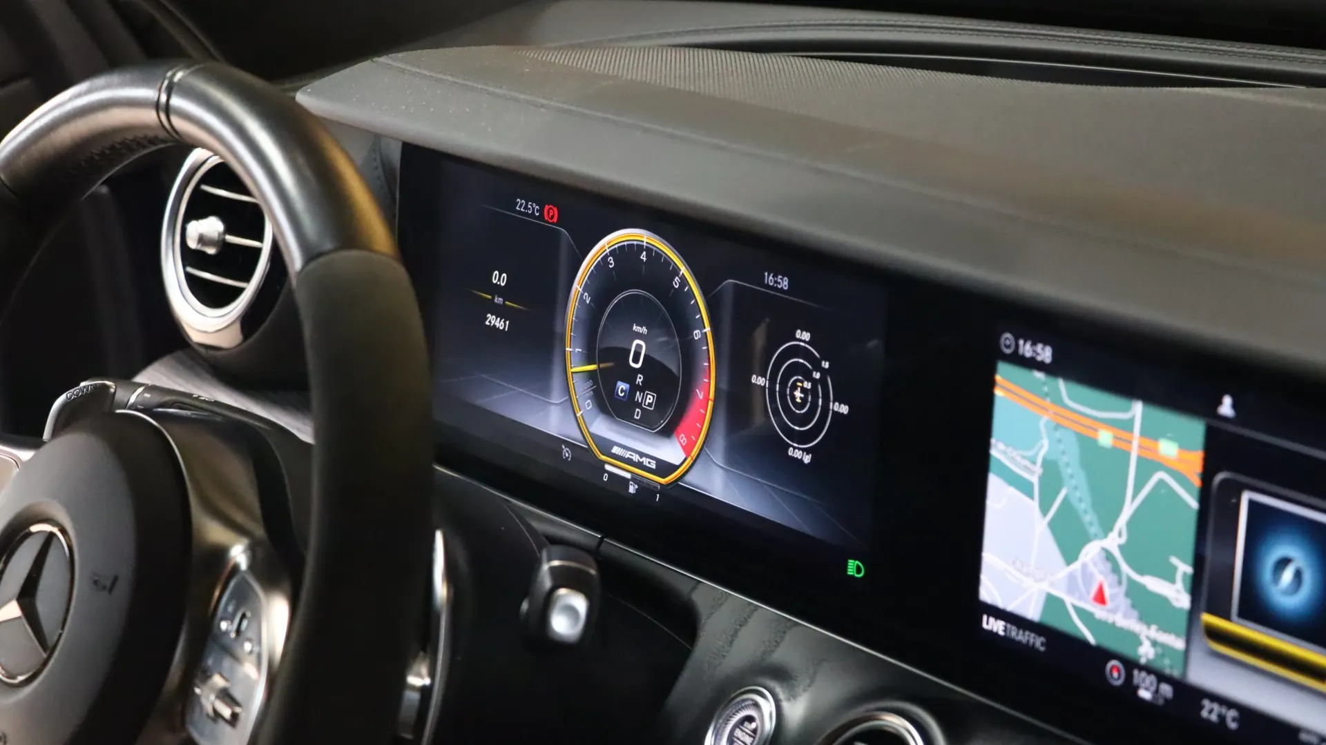 Mercedes E63S — photo 26