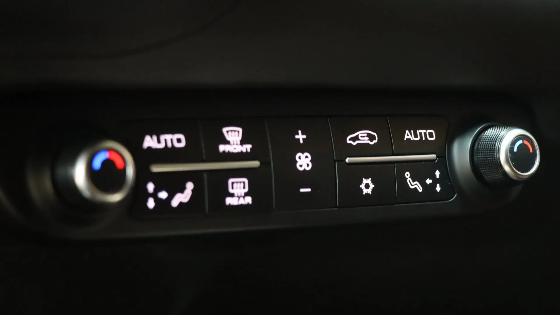Ferrari 812 — photo 27