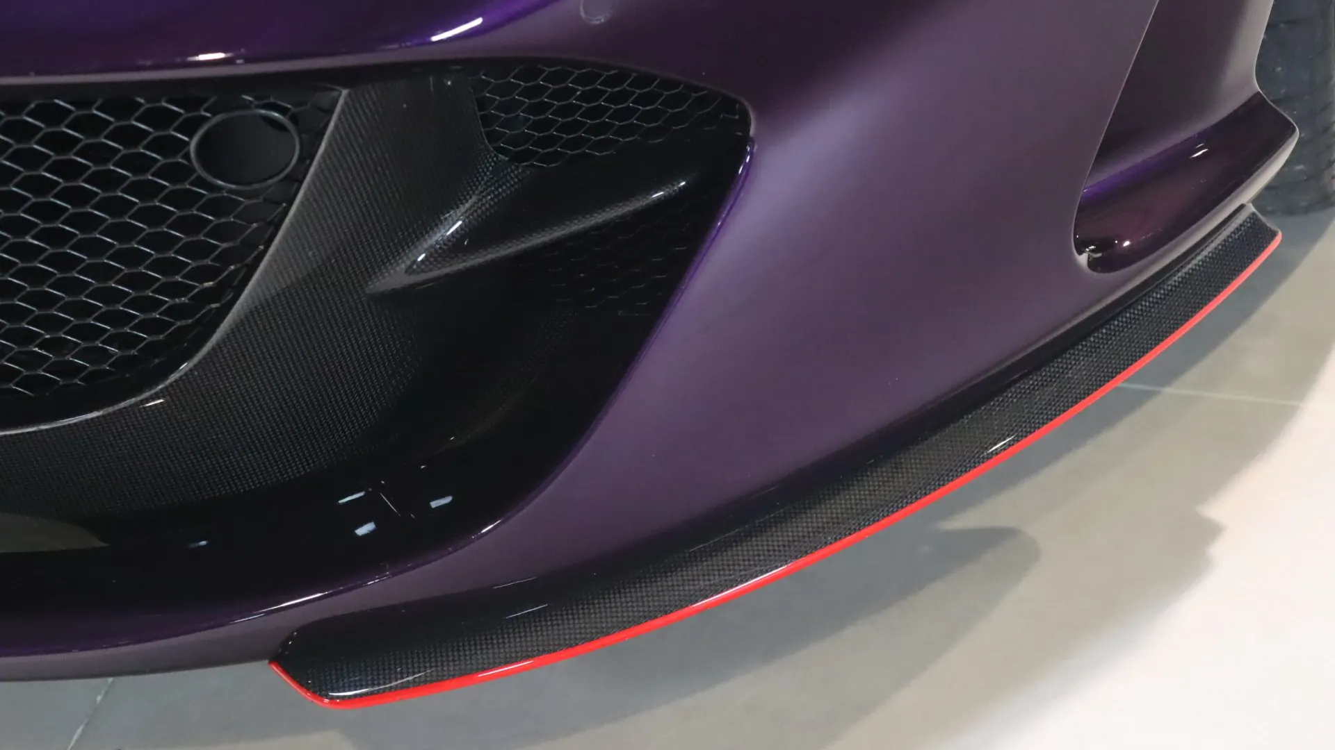 Ferrari 812 — photo 40