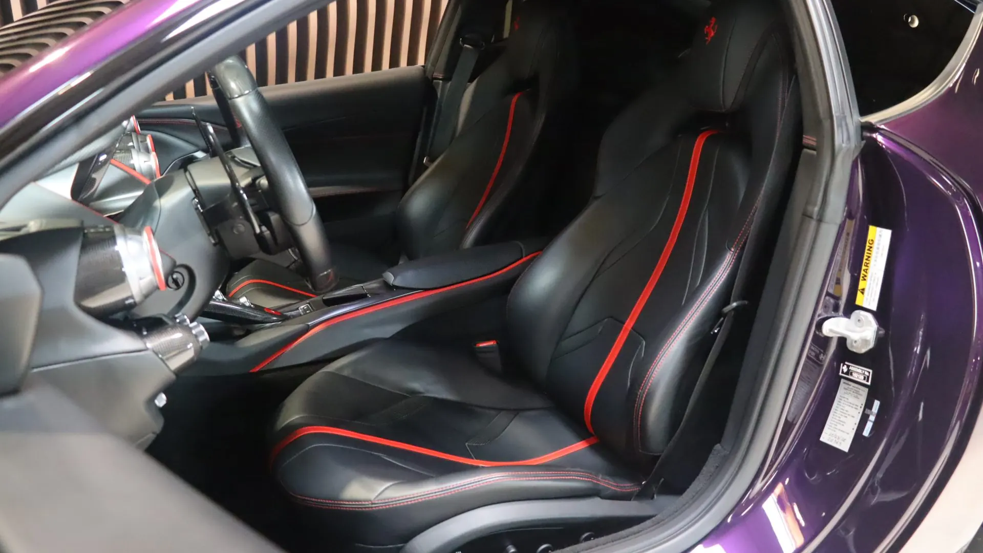 Ferrari 812 — photo 6