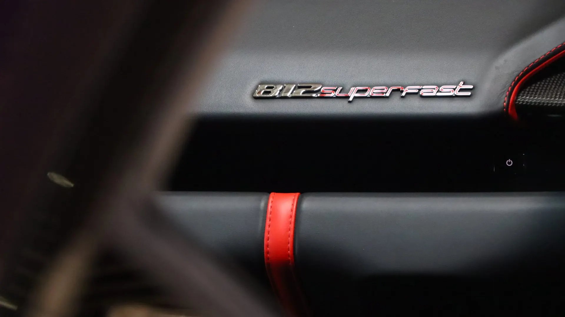 Ferrari 812 — photo 31