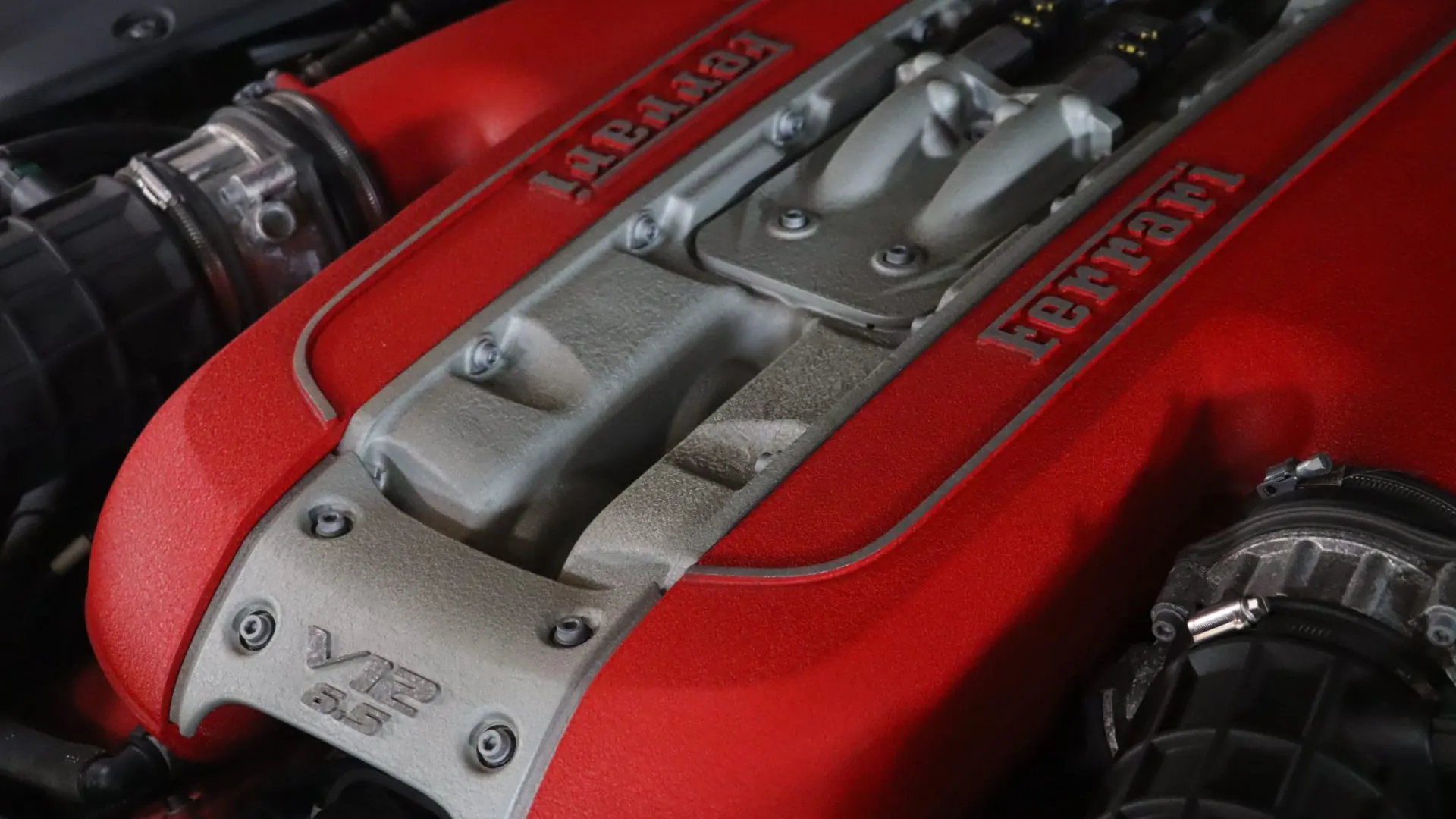 Ferrari 812 — photo 42