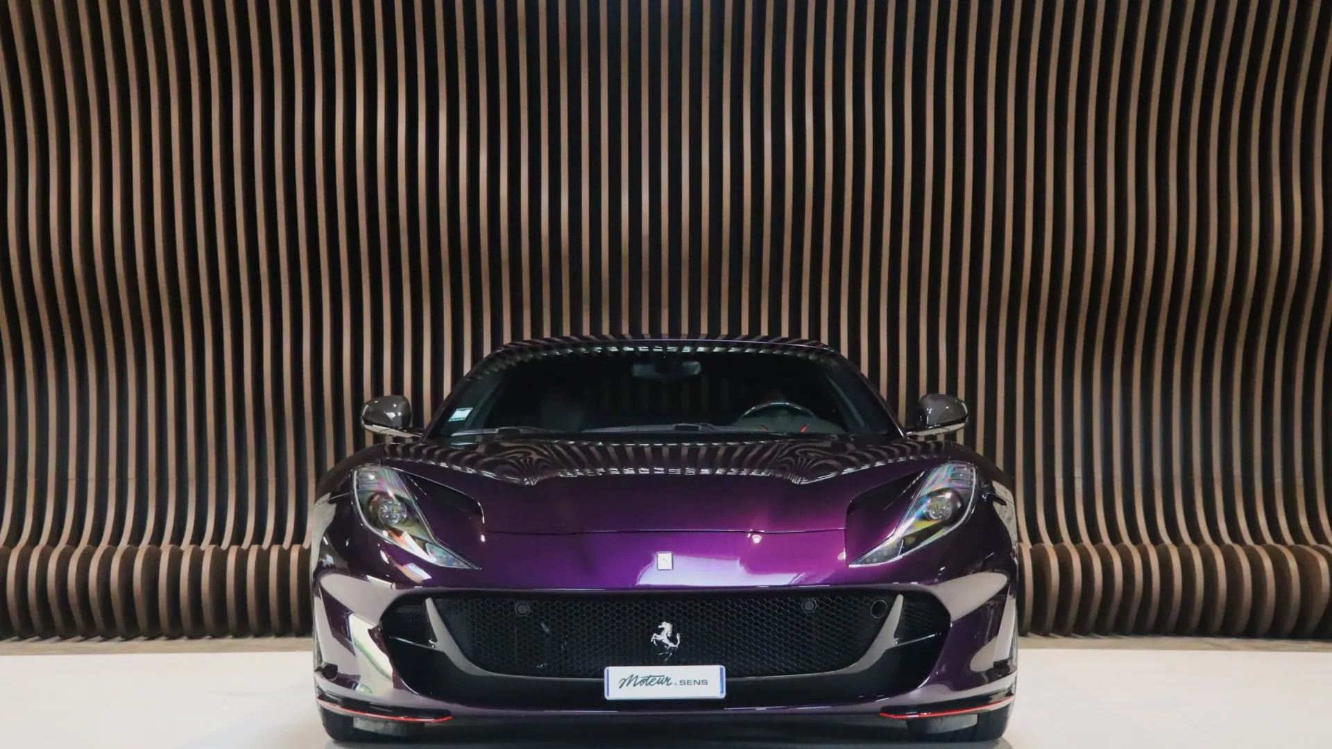 Ferrari 812 — photo 3