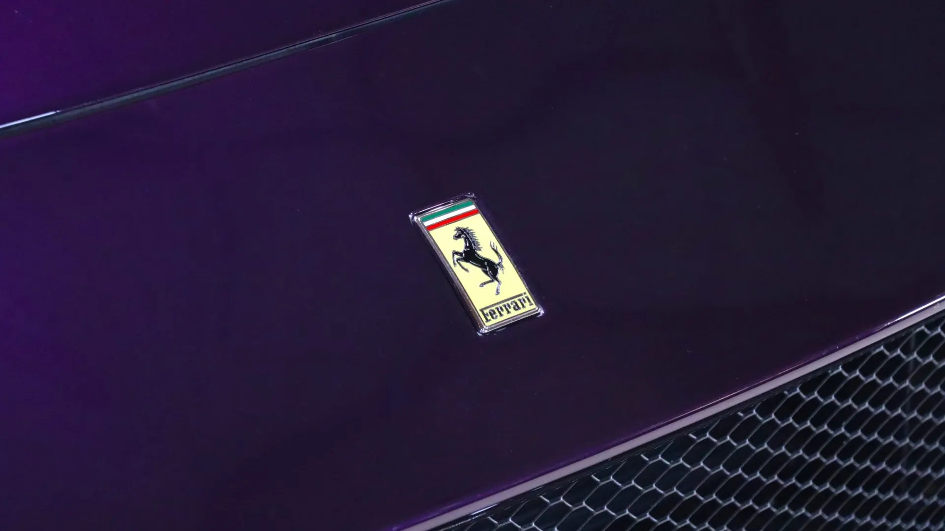 Ferrari 812 — photo 38