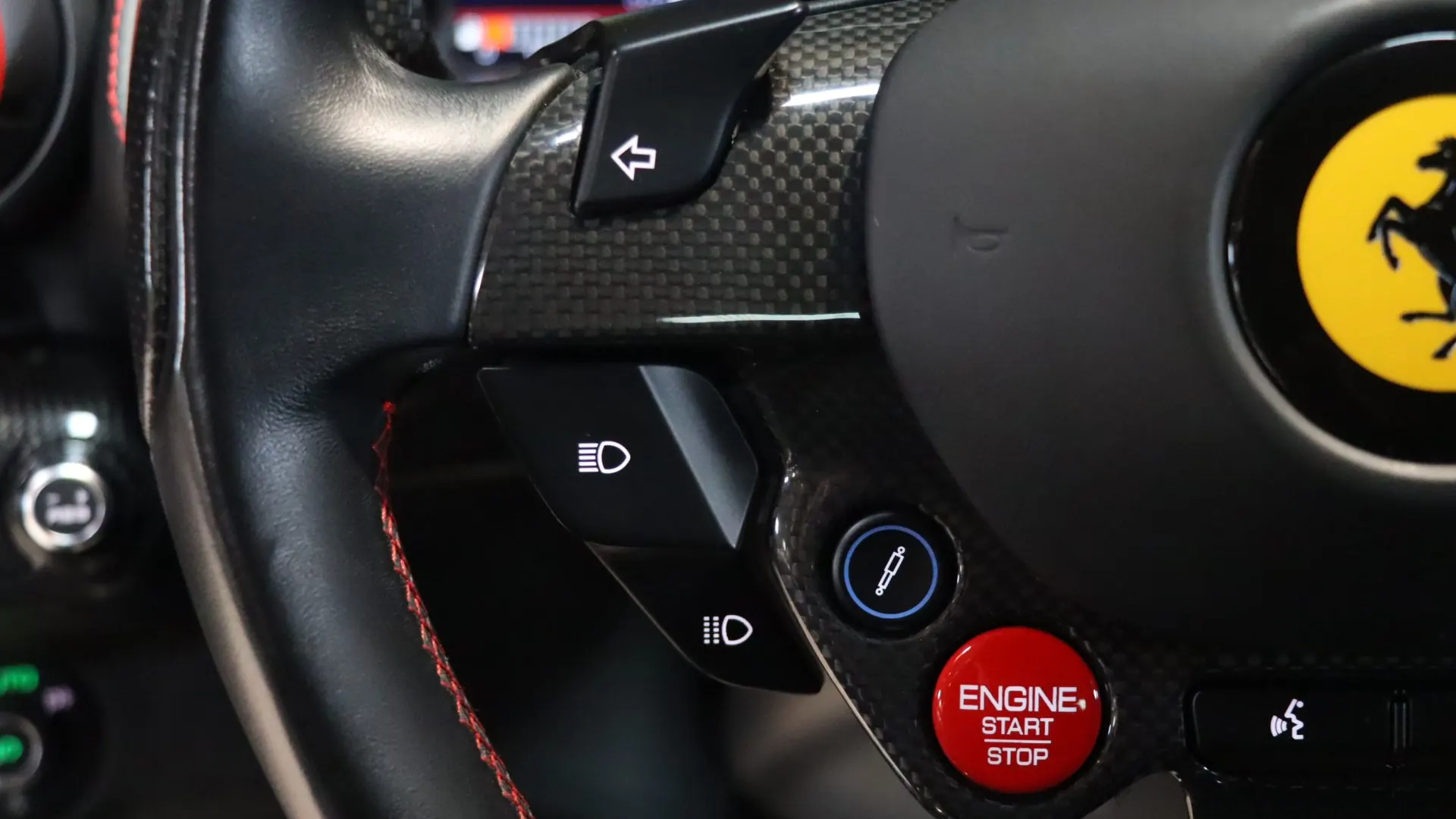 Ferrari 812 — photo 16