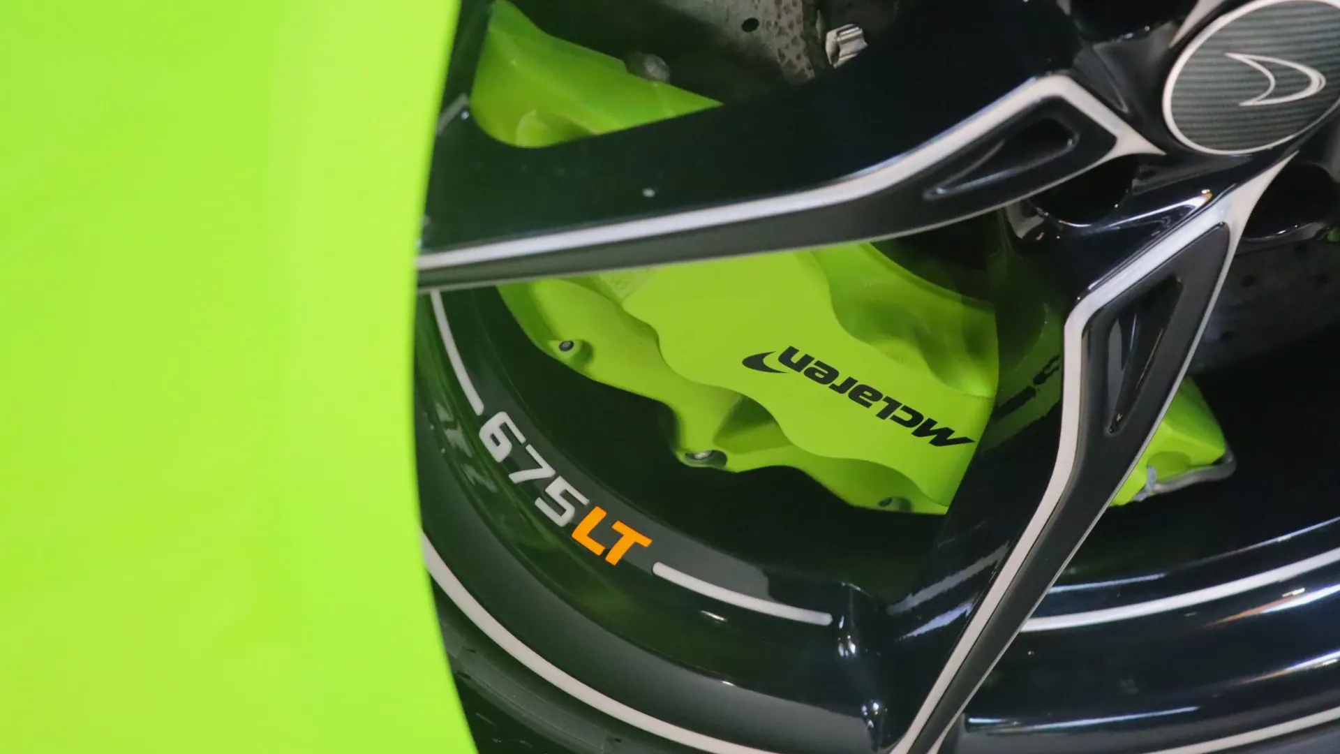McLaren 675LT — photo 42