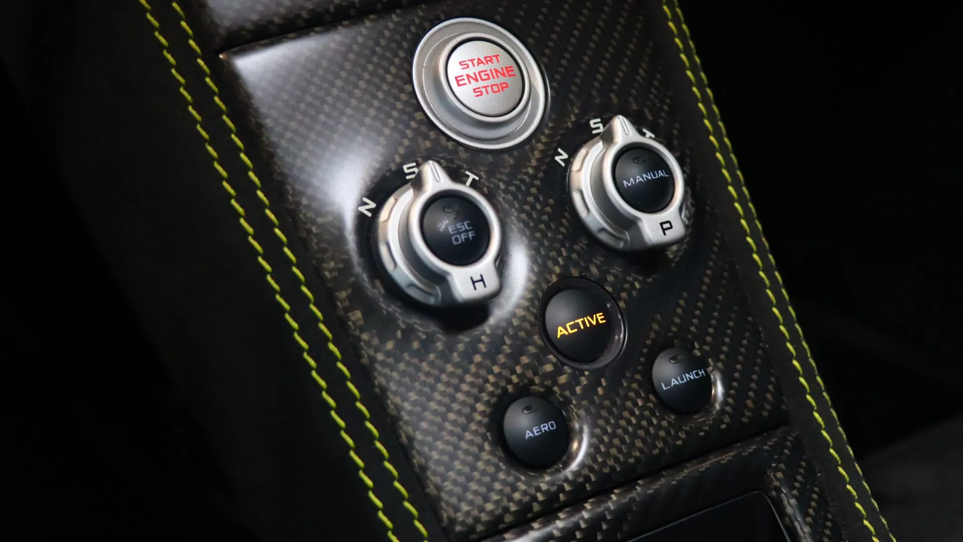 McLaren 675LT — photo 30