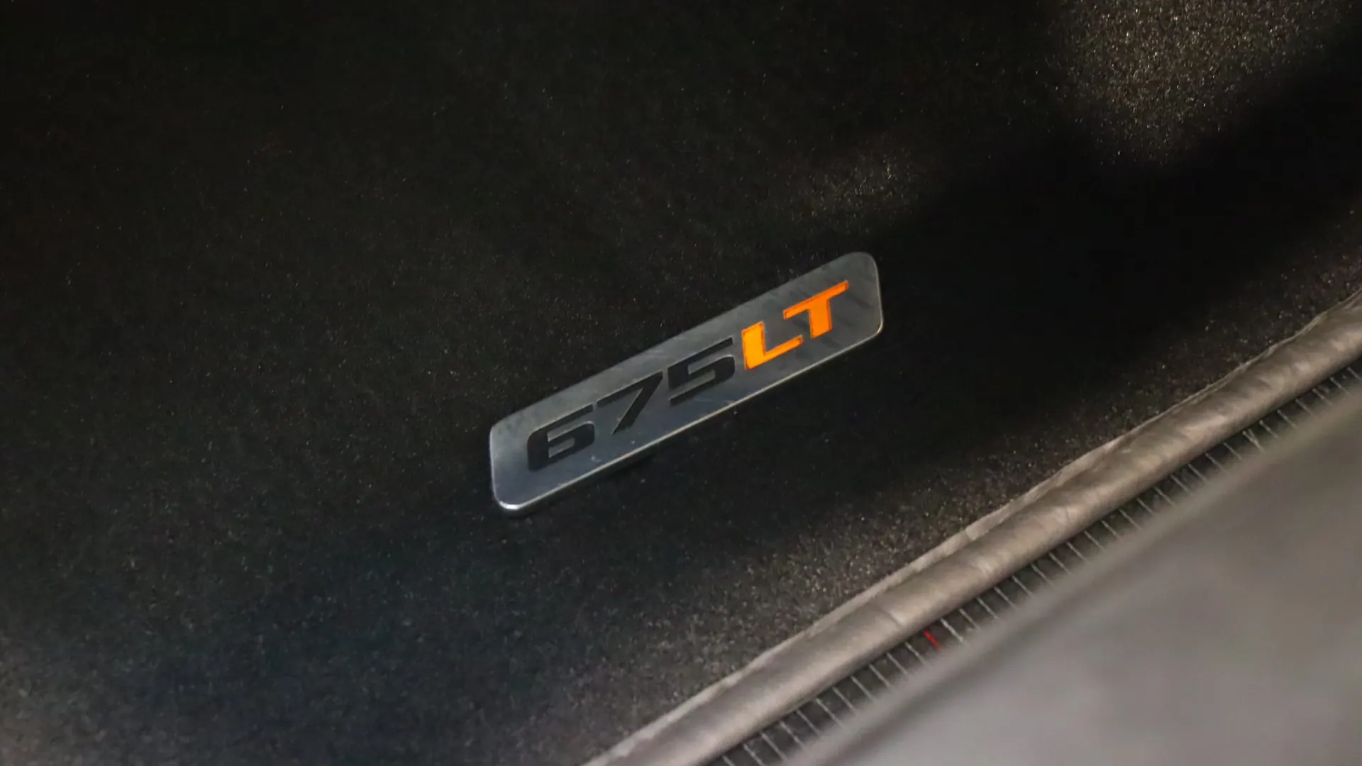 McLaren 675LT — photo 16