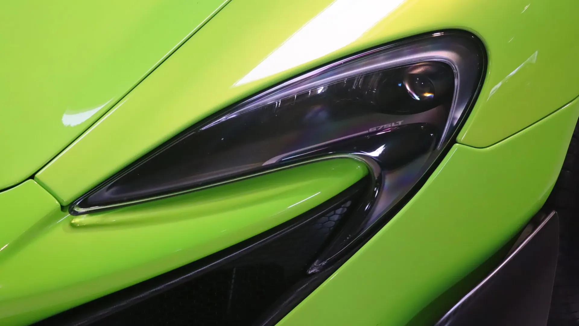 McLaren 675LT — photo 35
