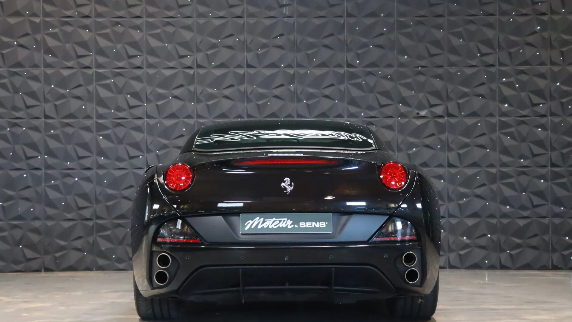 Ferrari CALIFORNIA — photo 49
