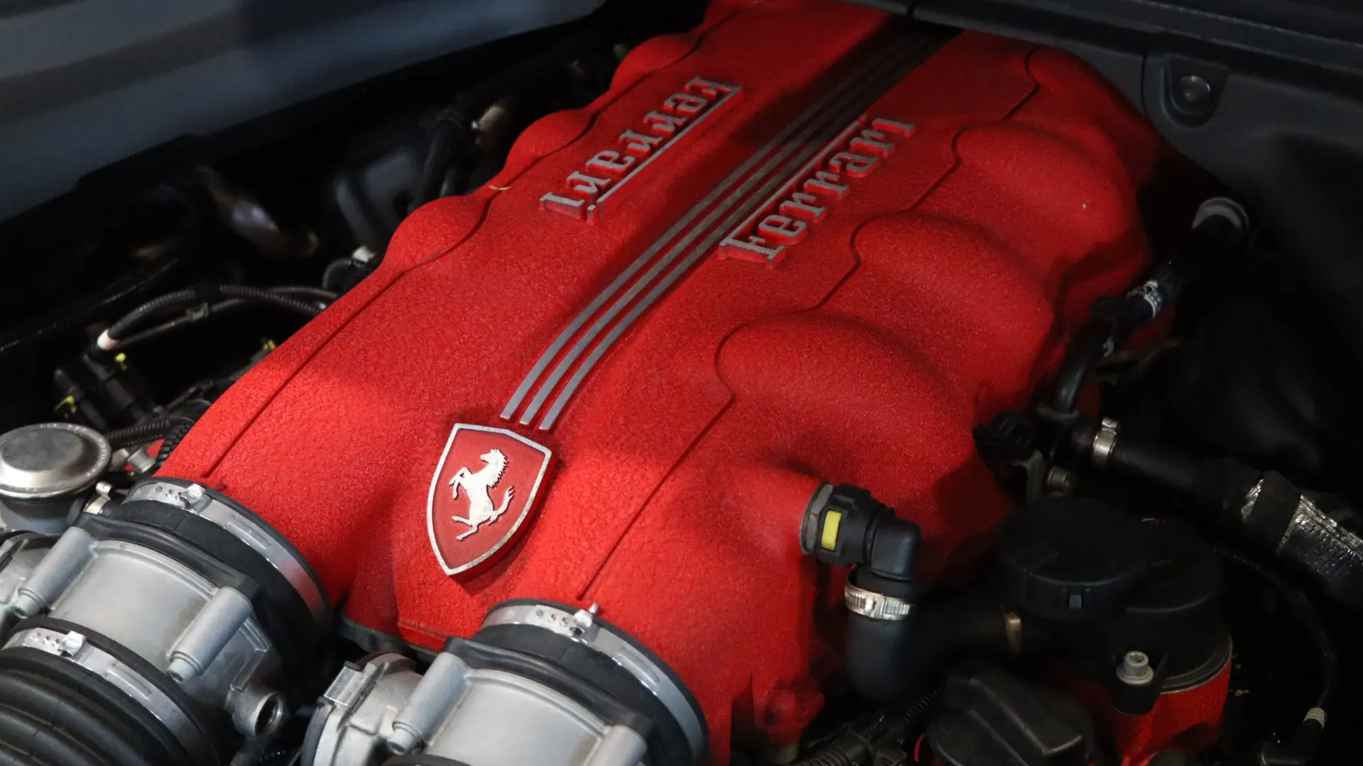 Ferrari CALIFORNIA — photo 39