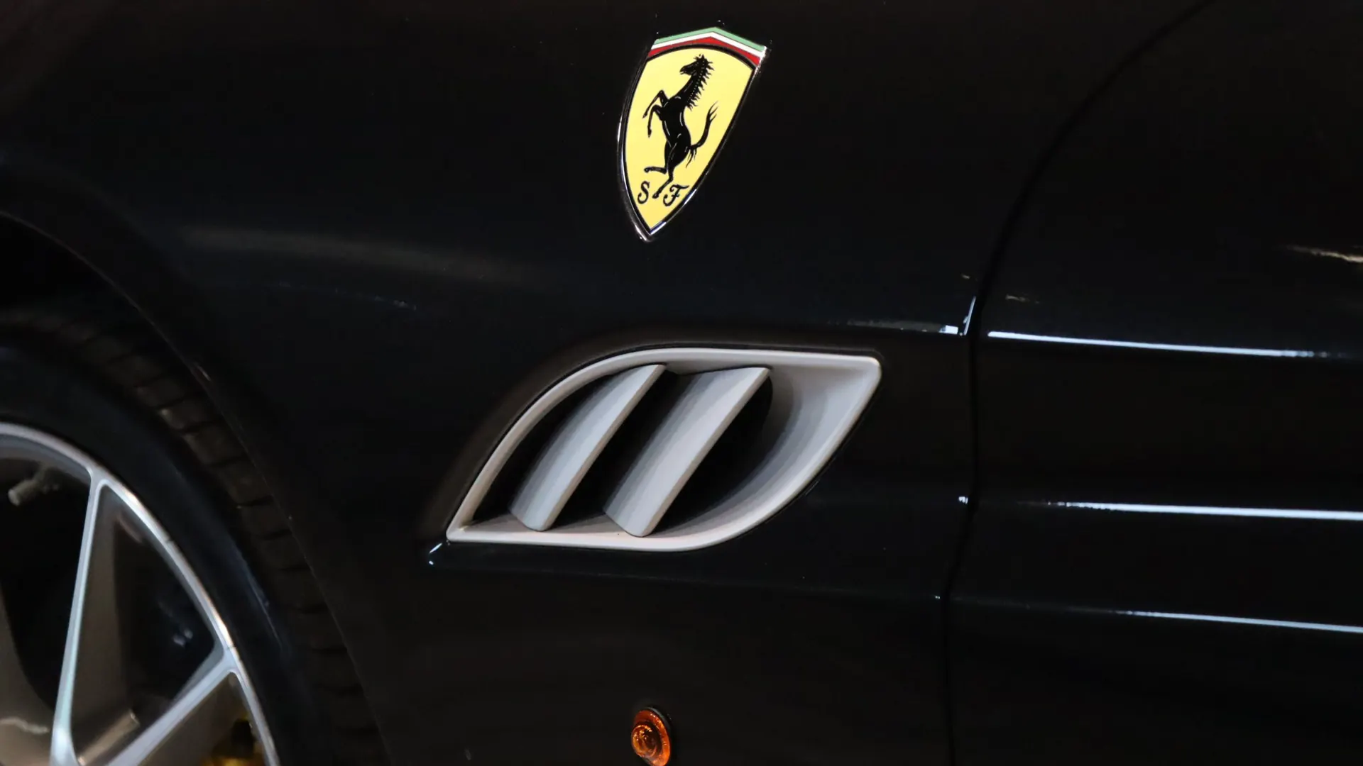 Ferrari CALIFORNIA — photo 45