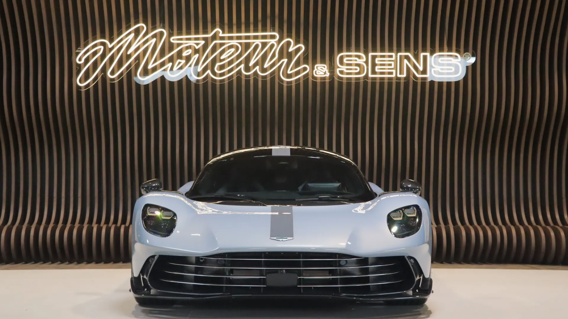 Aston Martin VALHALLA — photo 3