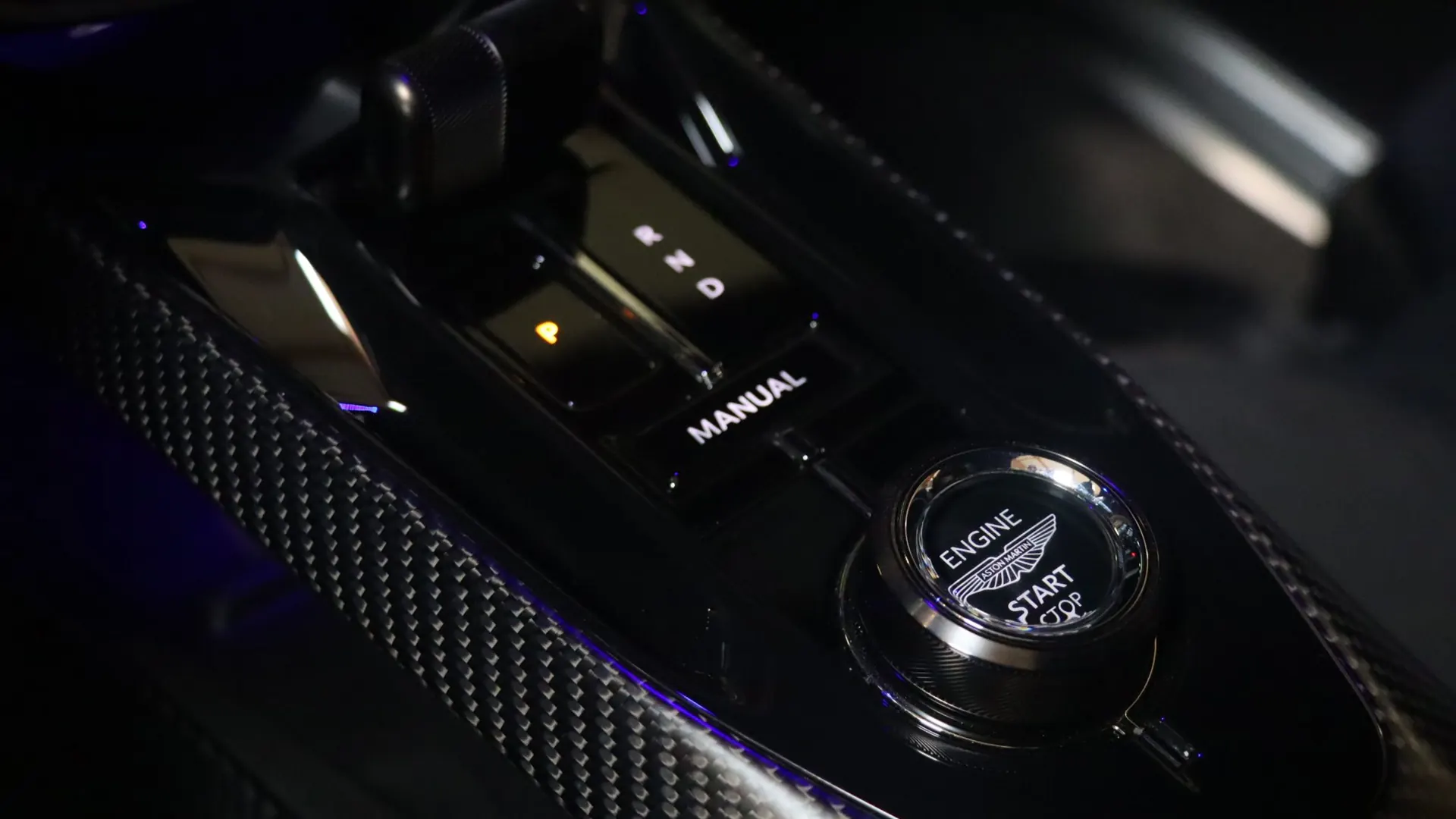 Aston Martin VALHALLA — photo 29