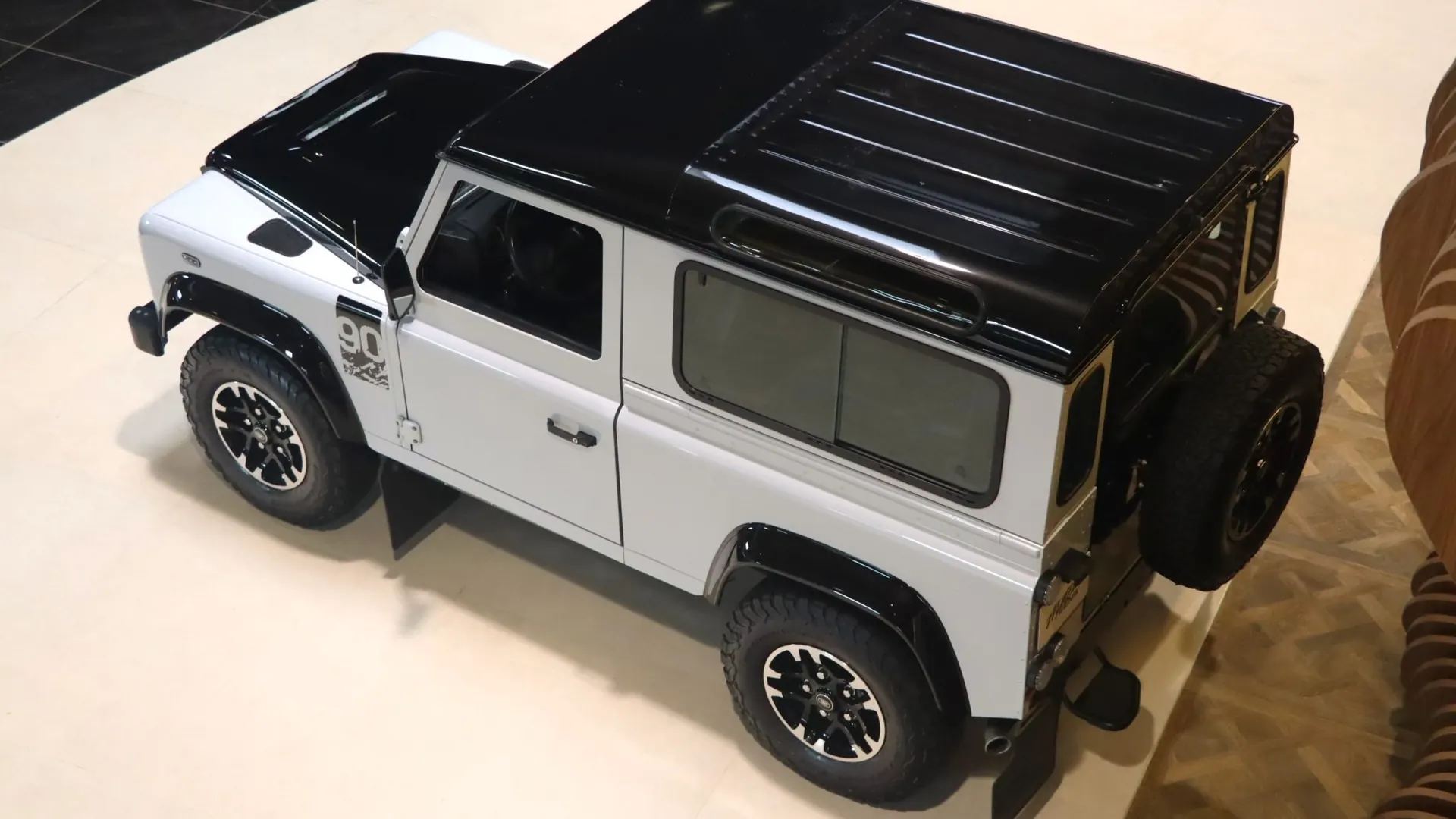 Land Rover DEFENDER — photo 50