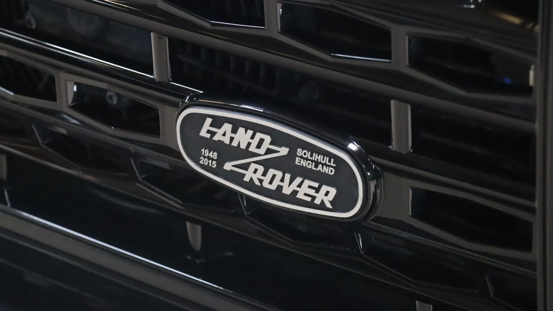 Land Rover DEFENDER — photo 35