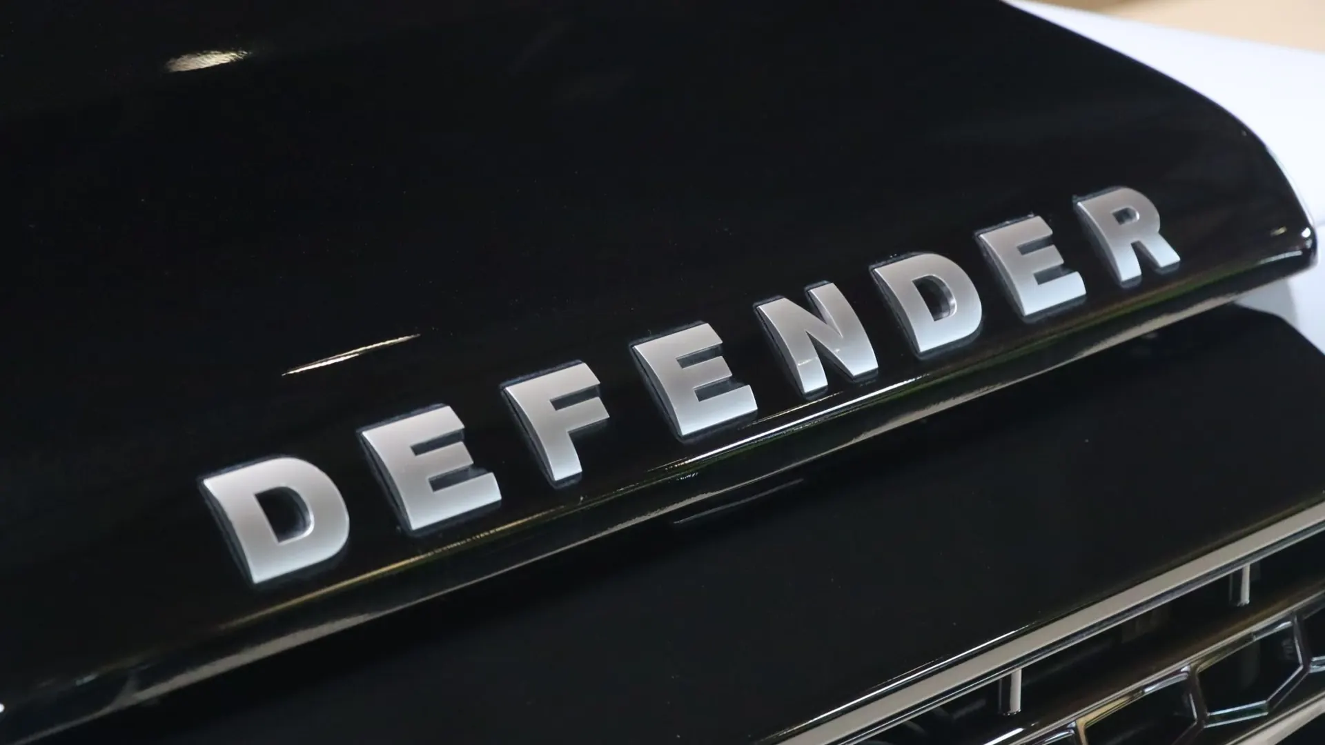 Land Rover DEFENDER — photo 34
