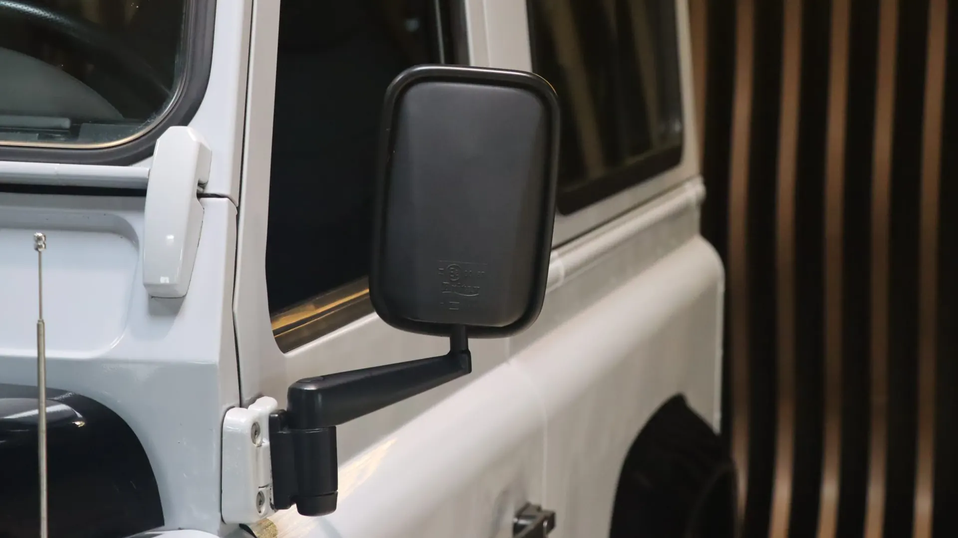 Land Rover DEFENDER — photo 43