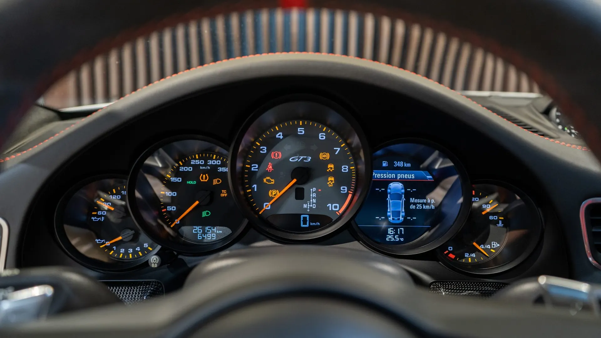 Porsche 911 — photo 14