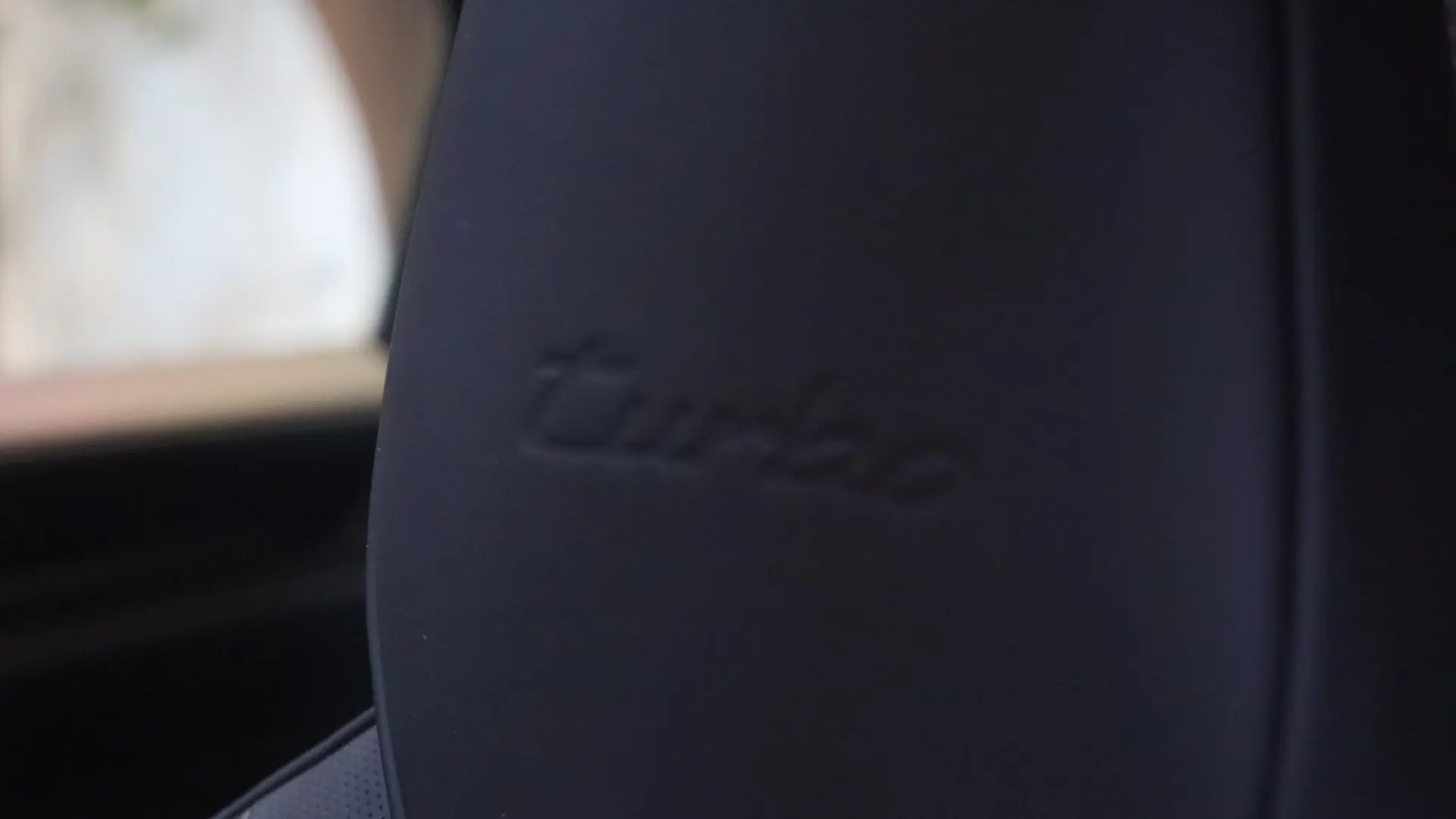 Porsche CAYENNE — photo 37