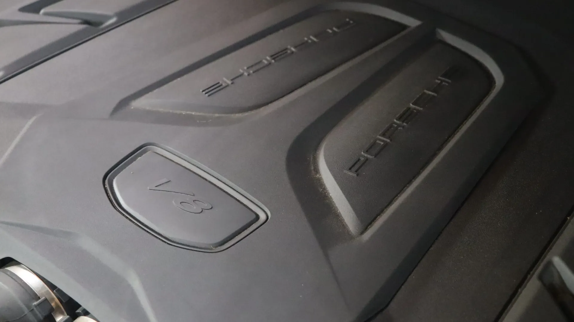Porsche CAYENNE — photo 49