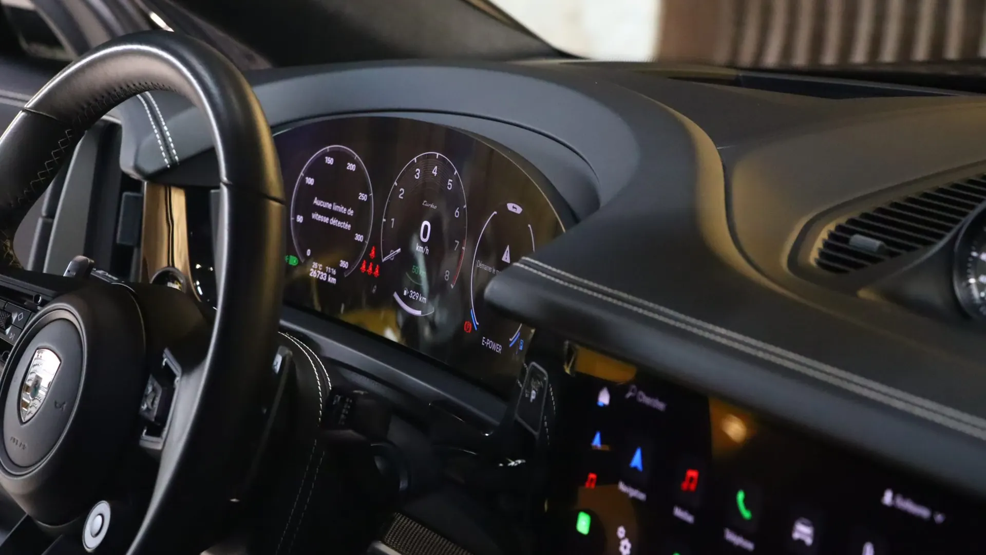 Porsche CAYENNE — photo 27