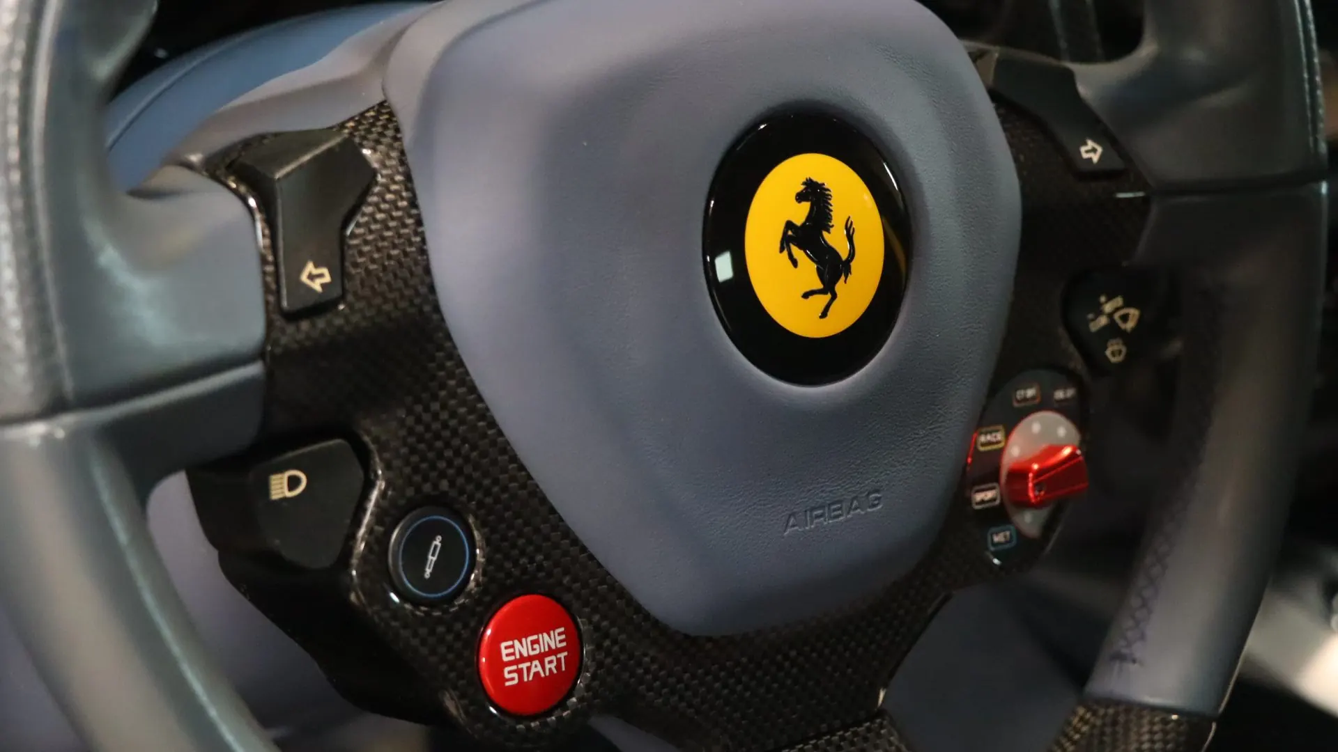 Ferrari F12 — photo 20