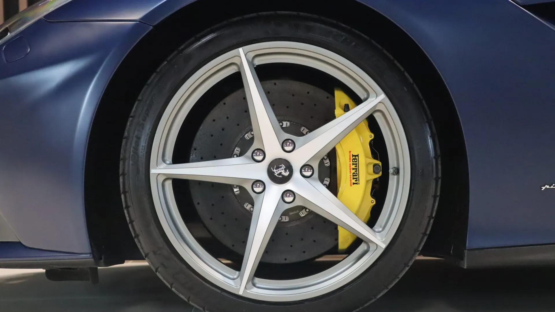 Ferrari F12 — photo 46