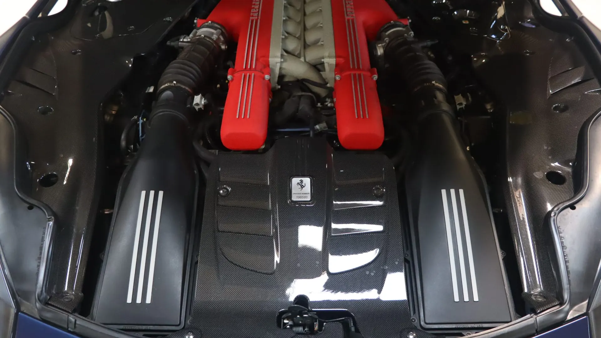 Ferrari F12 — photo 41