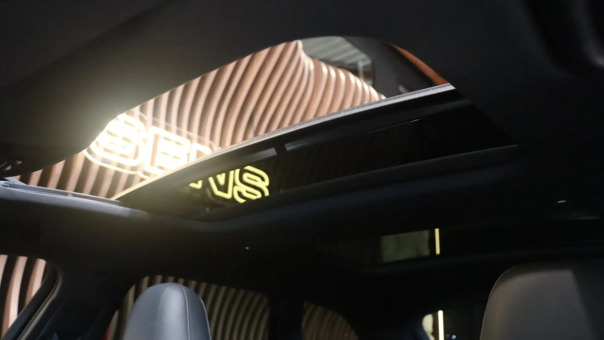 Audi RS6 — photo 37