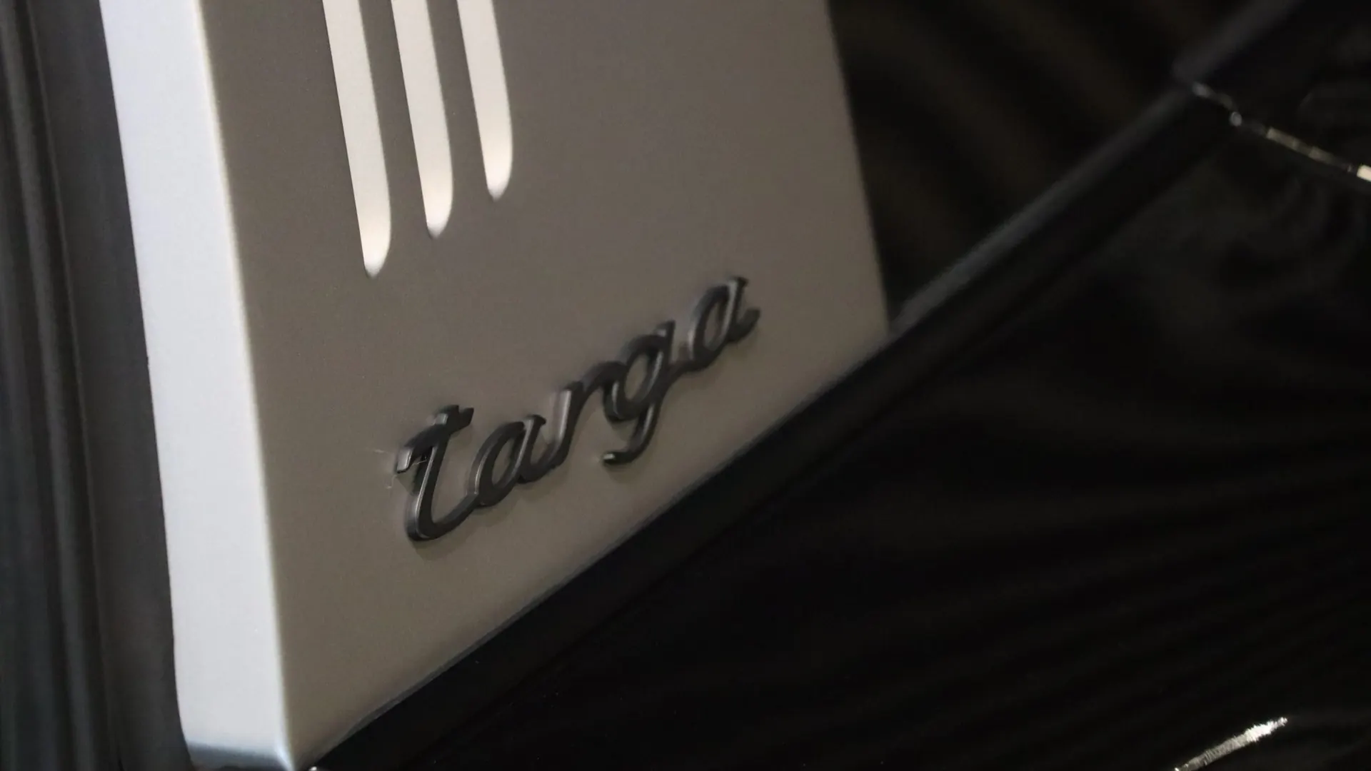 Porsche 911 — photo 48