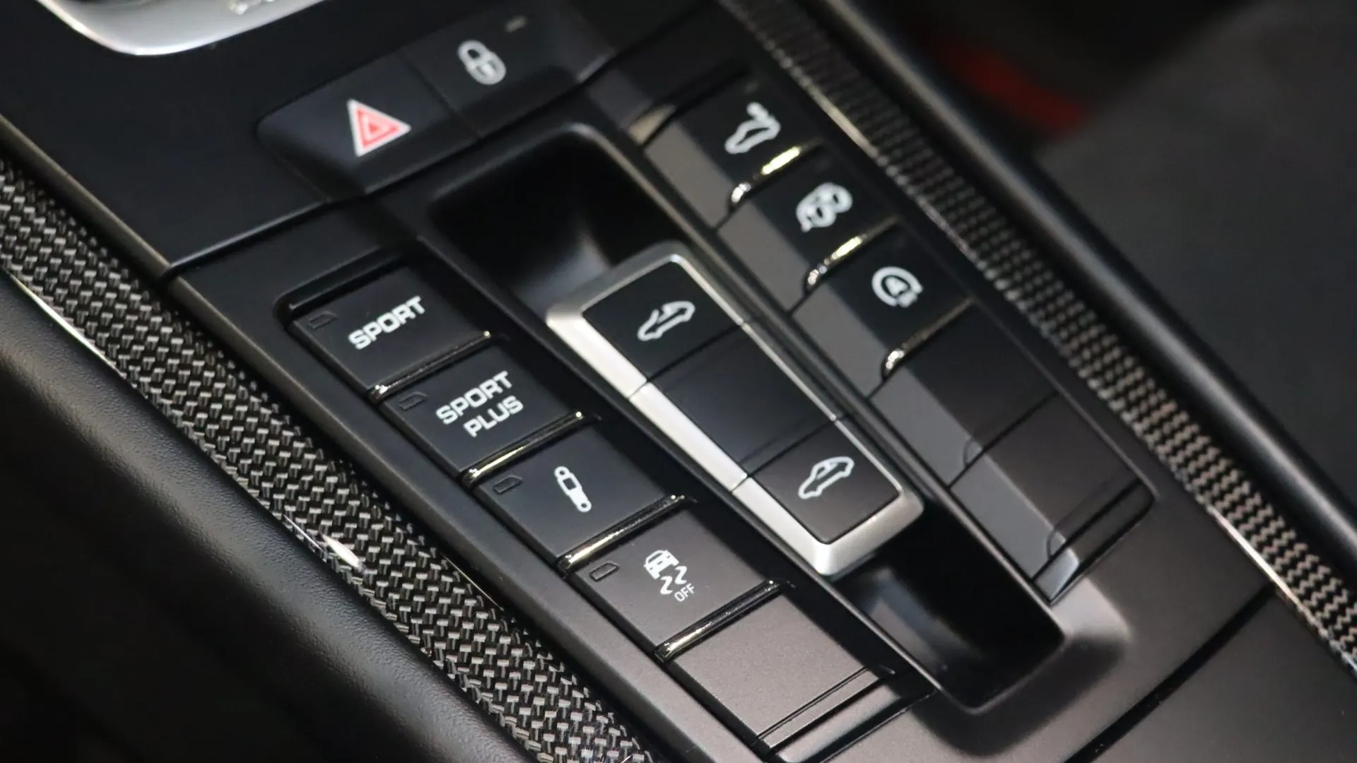 Porsche 911 — photo 33