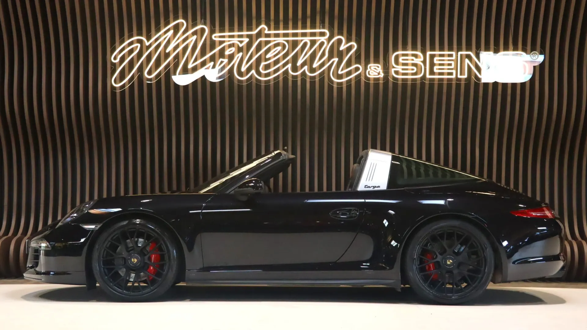 Porsche 911 — photo 5