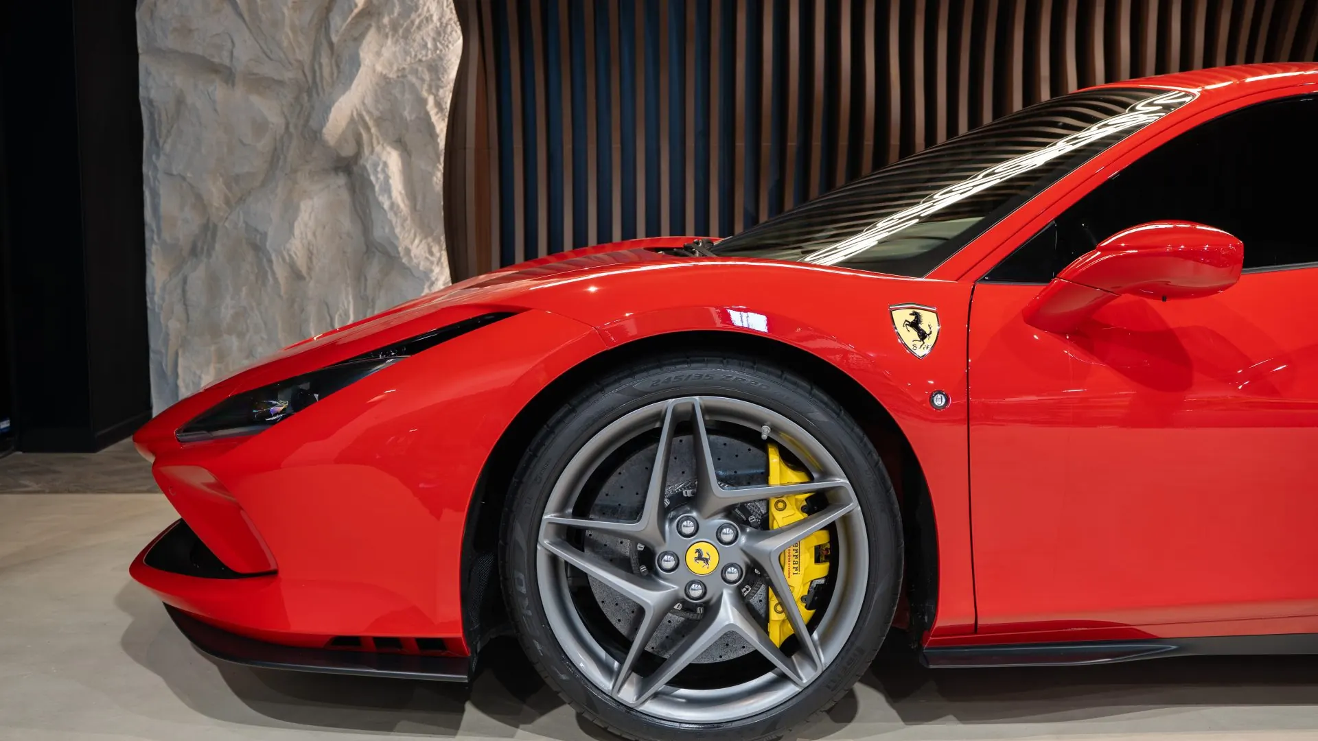Ferrari F8 — photo 44