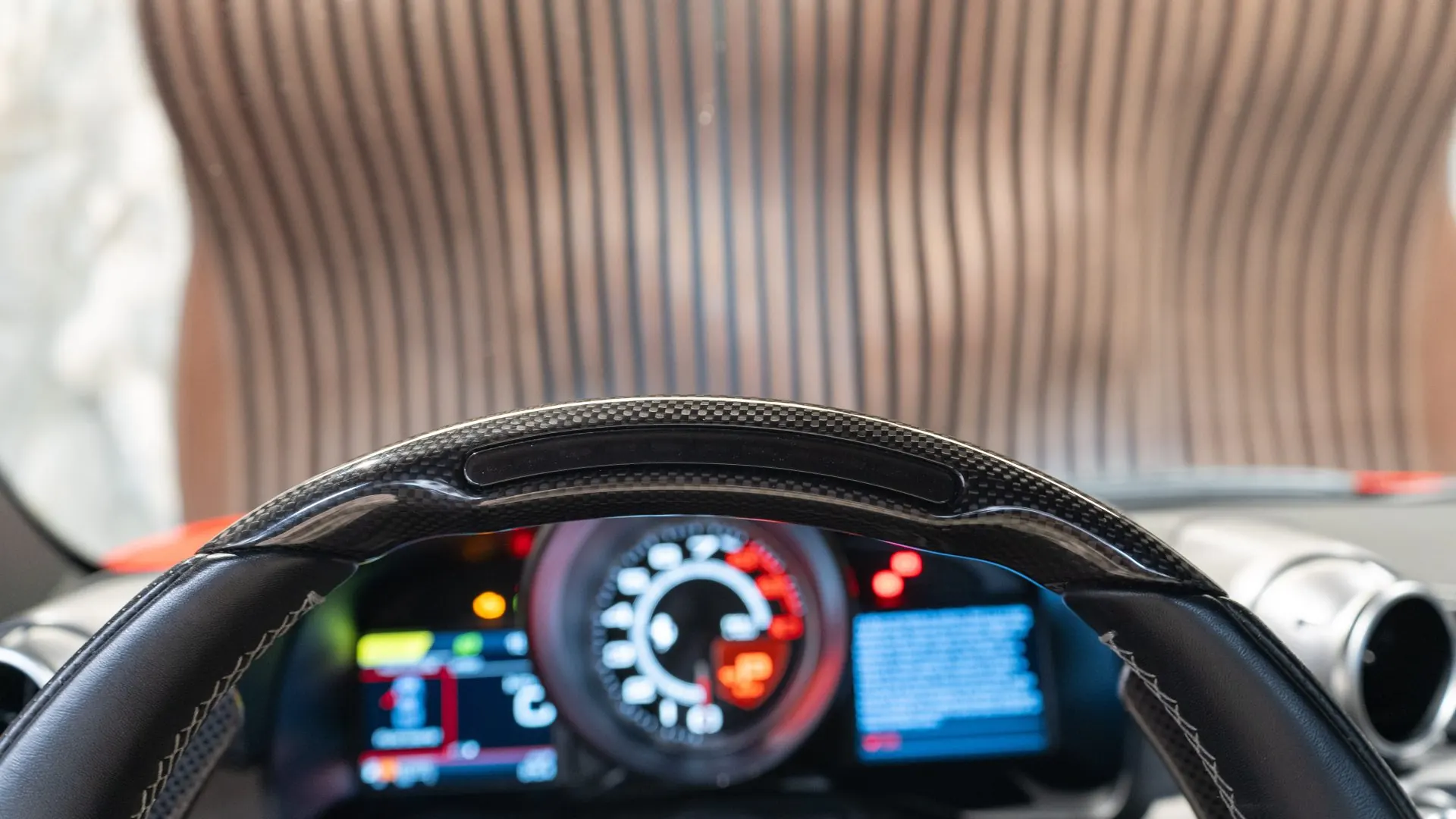 Ferrari F8 — photo 26