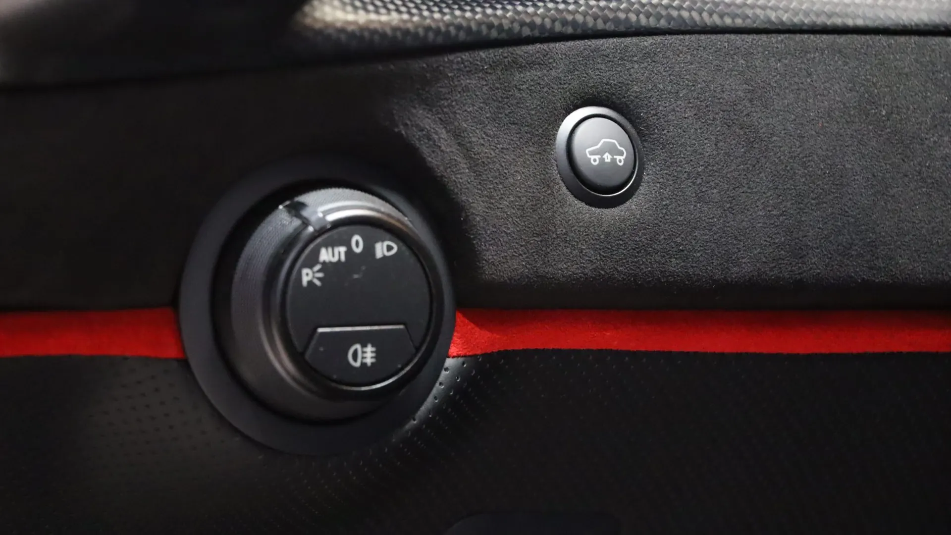 Ferrari 488 — photo 18
