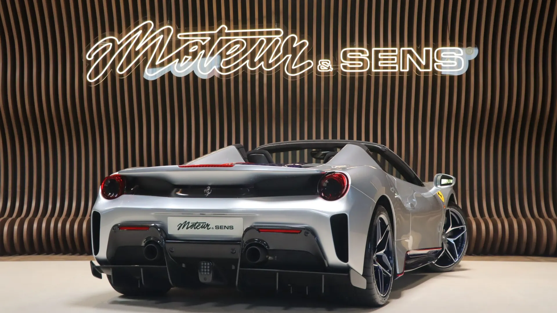 Ferrari 488 — photo 2