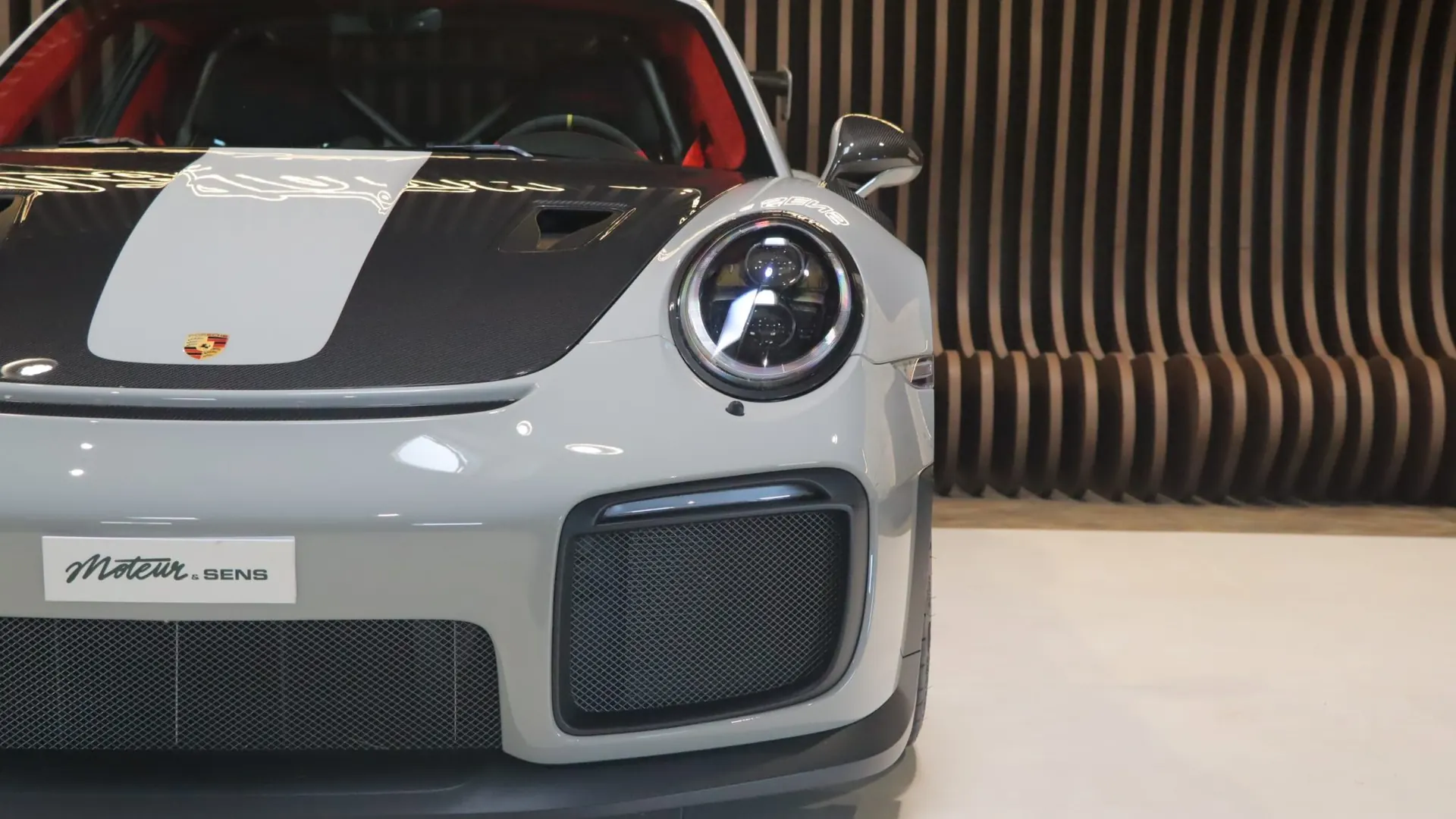 Porsche 911 — photo 42